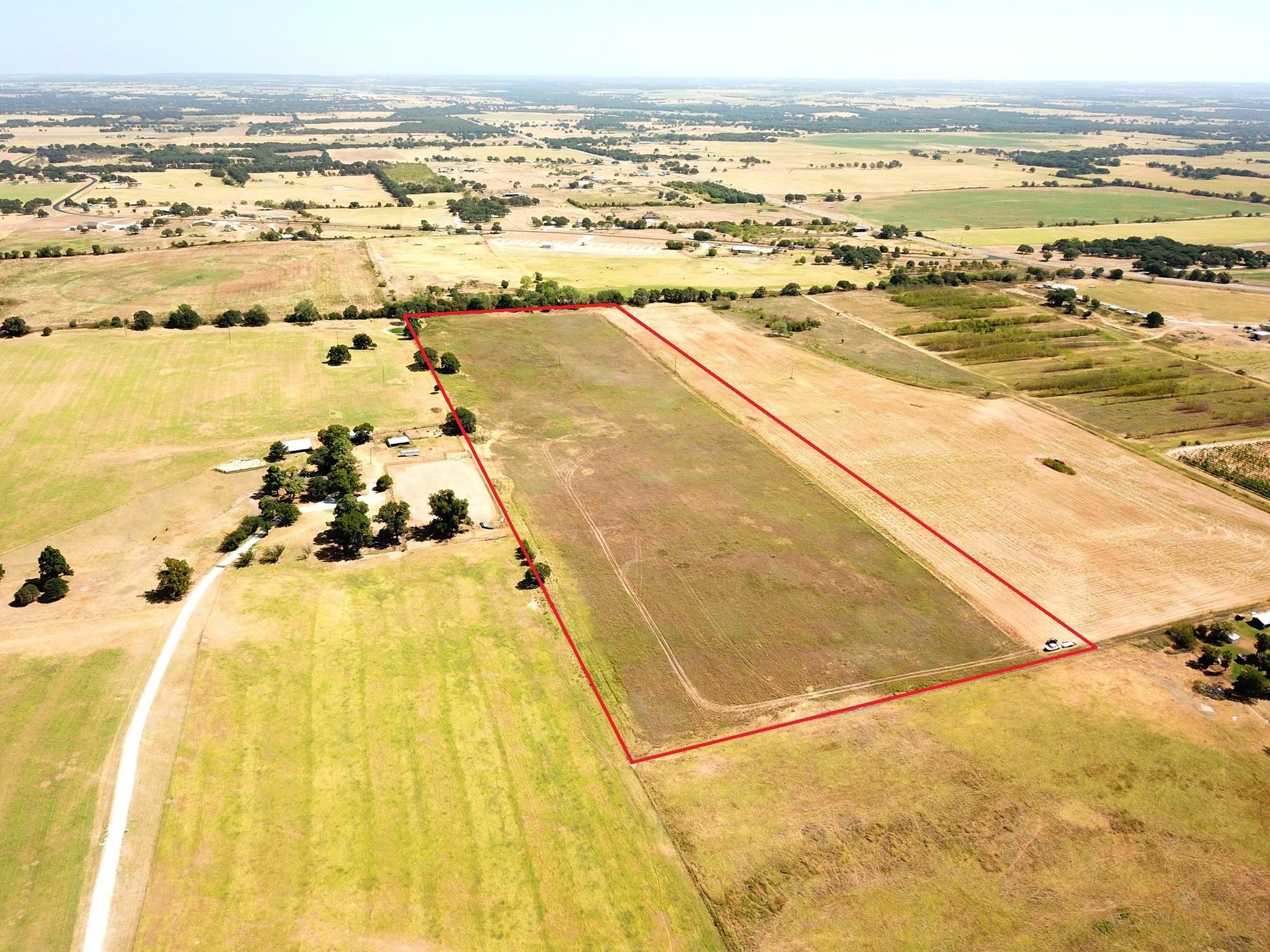 main property photo 9