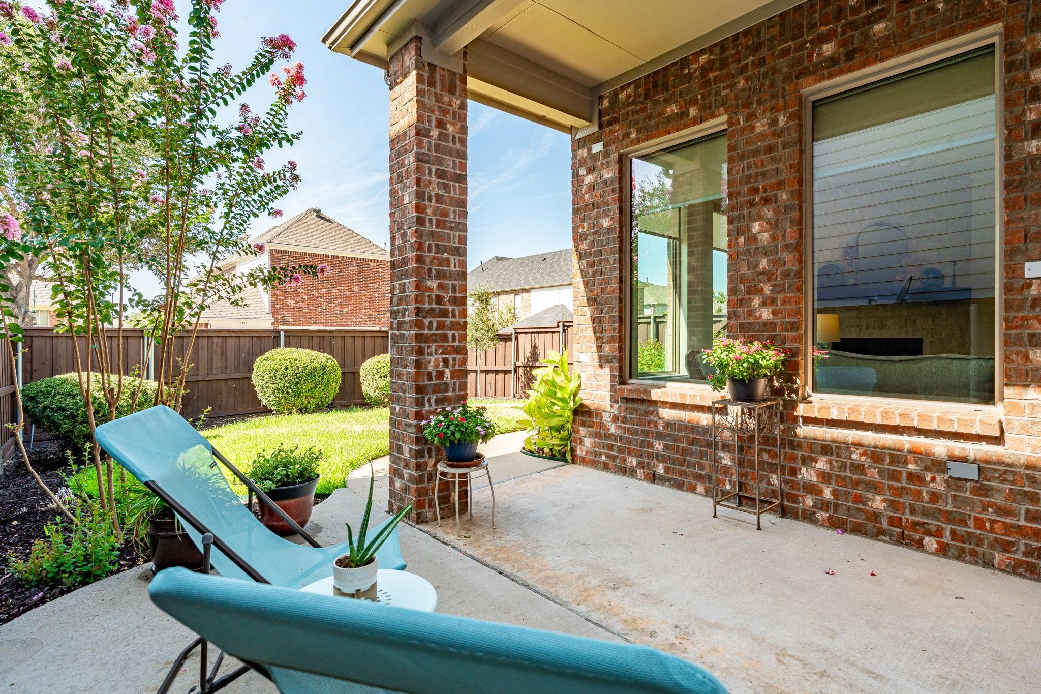 main property photo 3