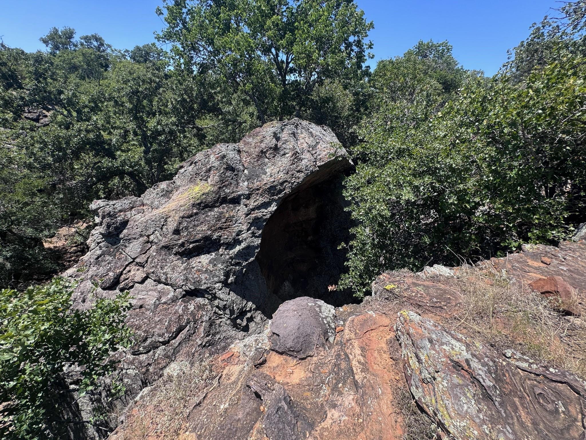 main property photo 17