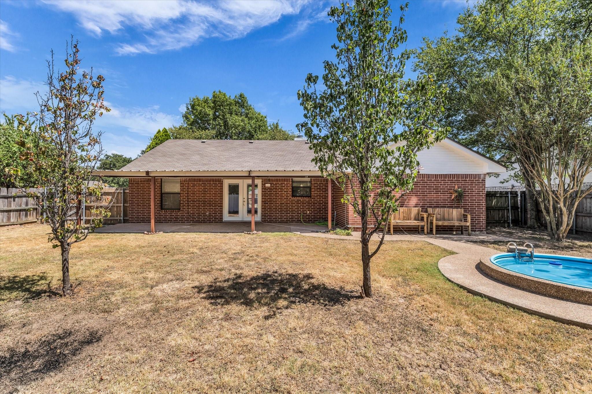 main property photo 20
