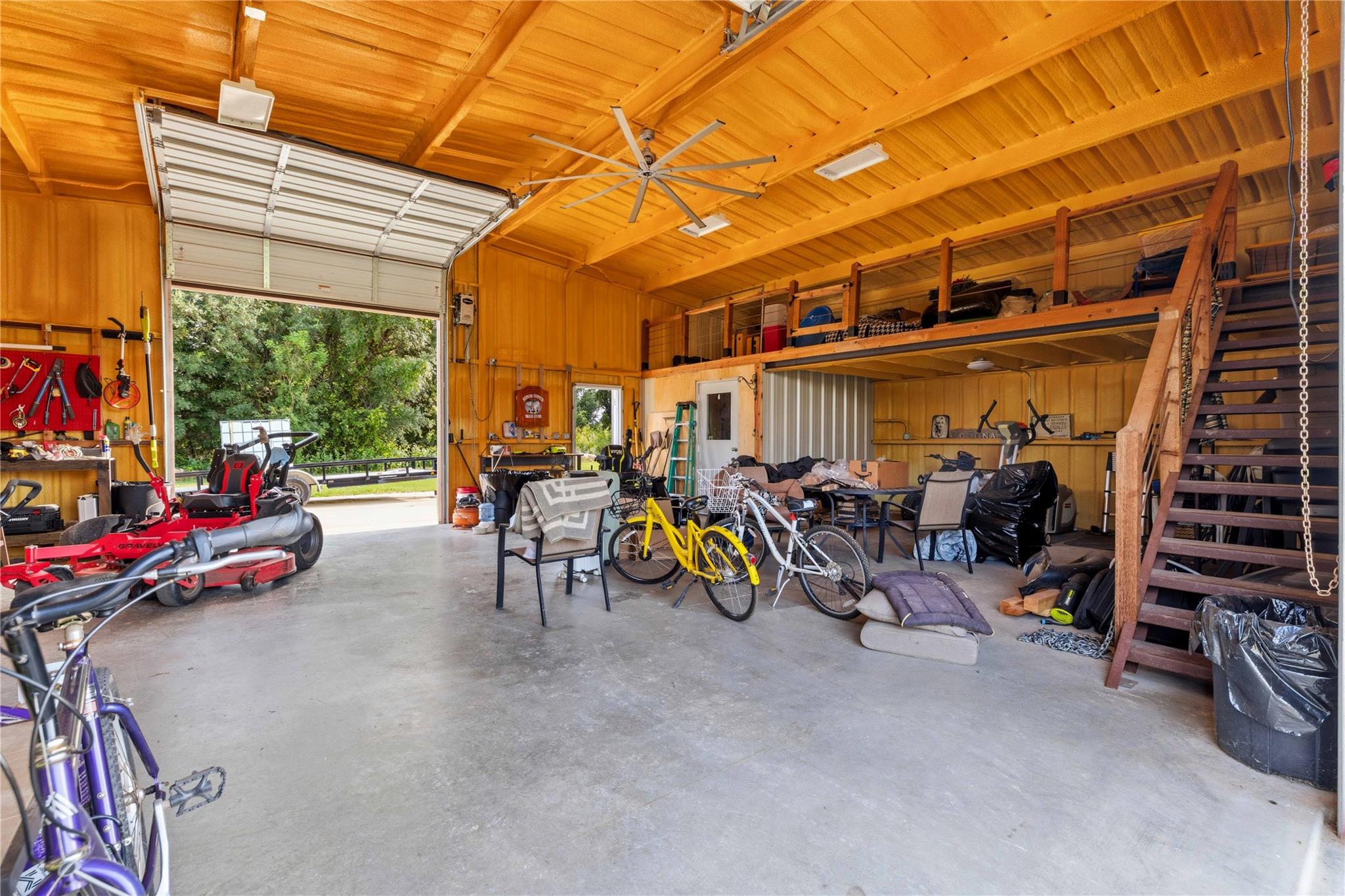 main property photo 35