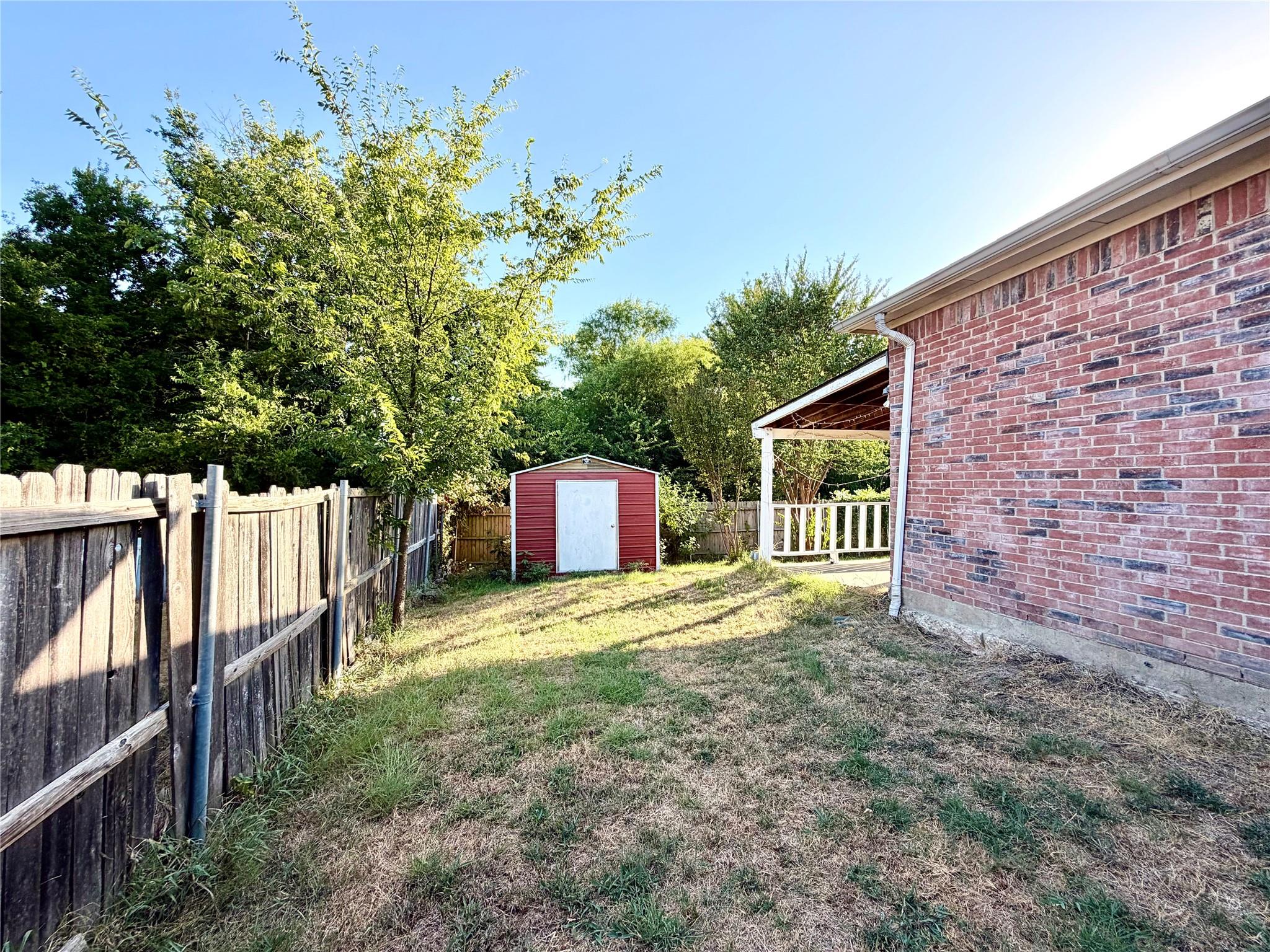 main property photo 20
