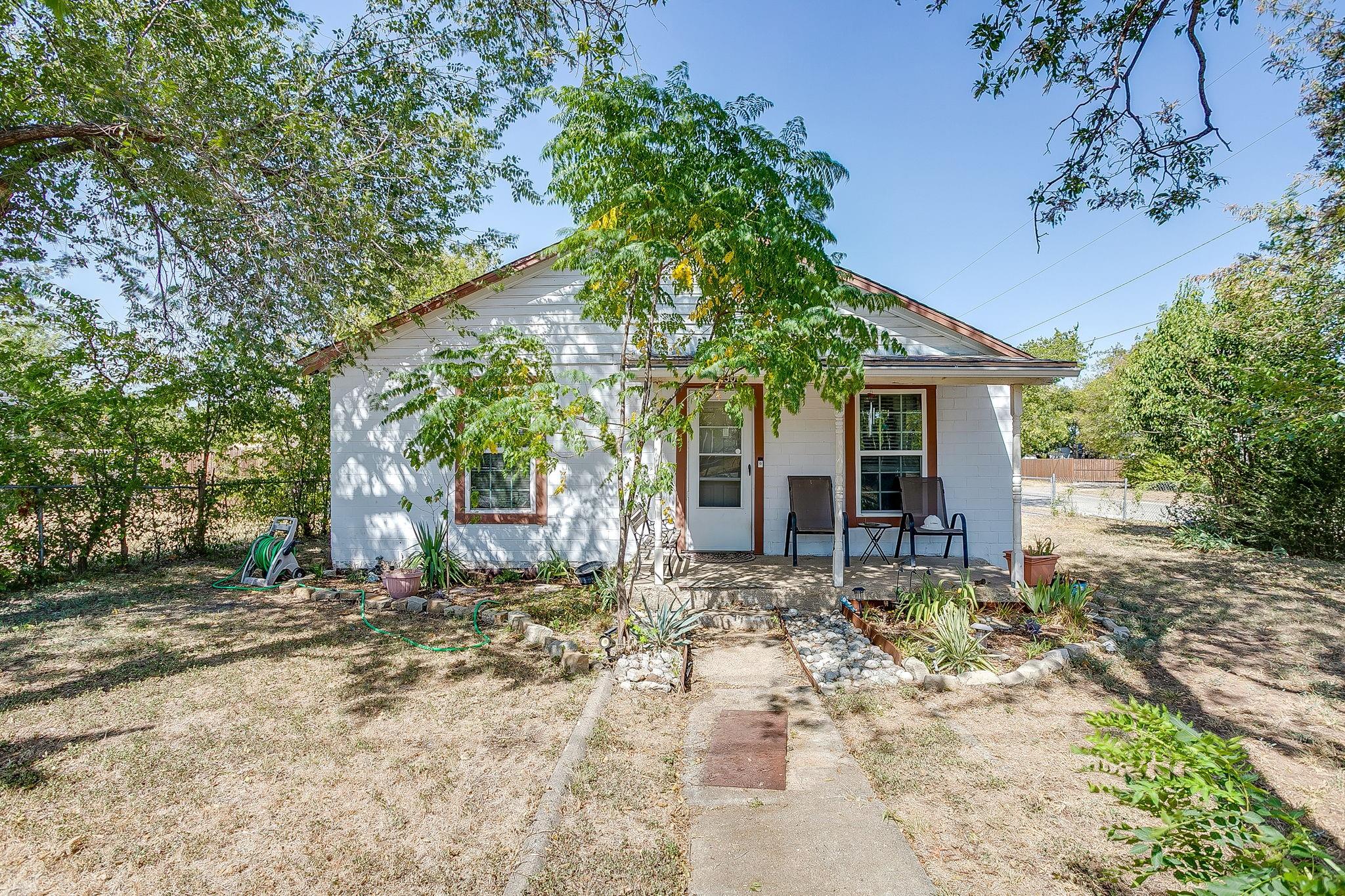 main property photo 35