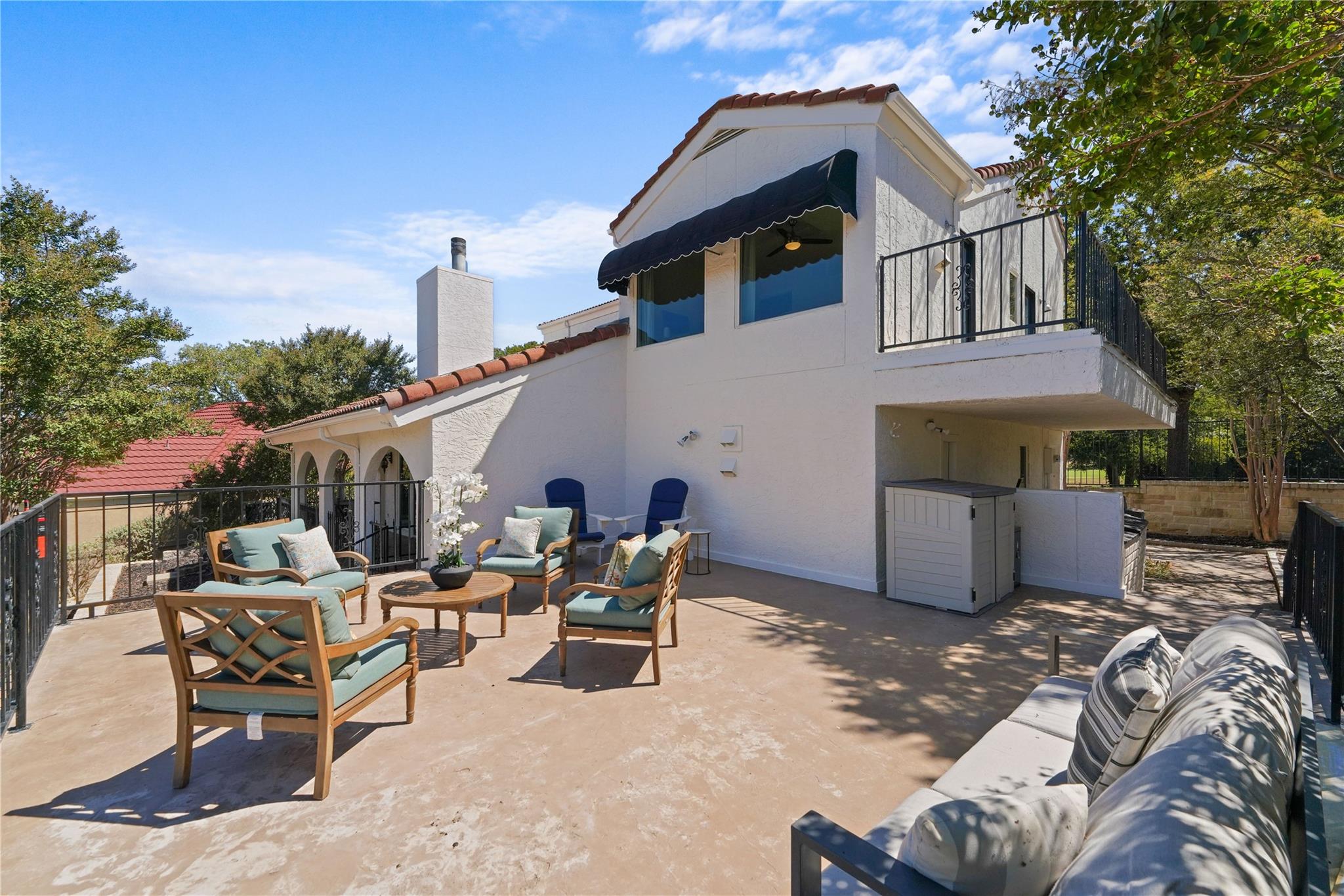 main property photo 26