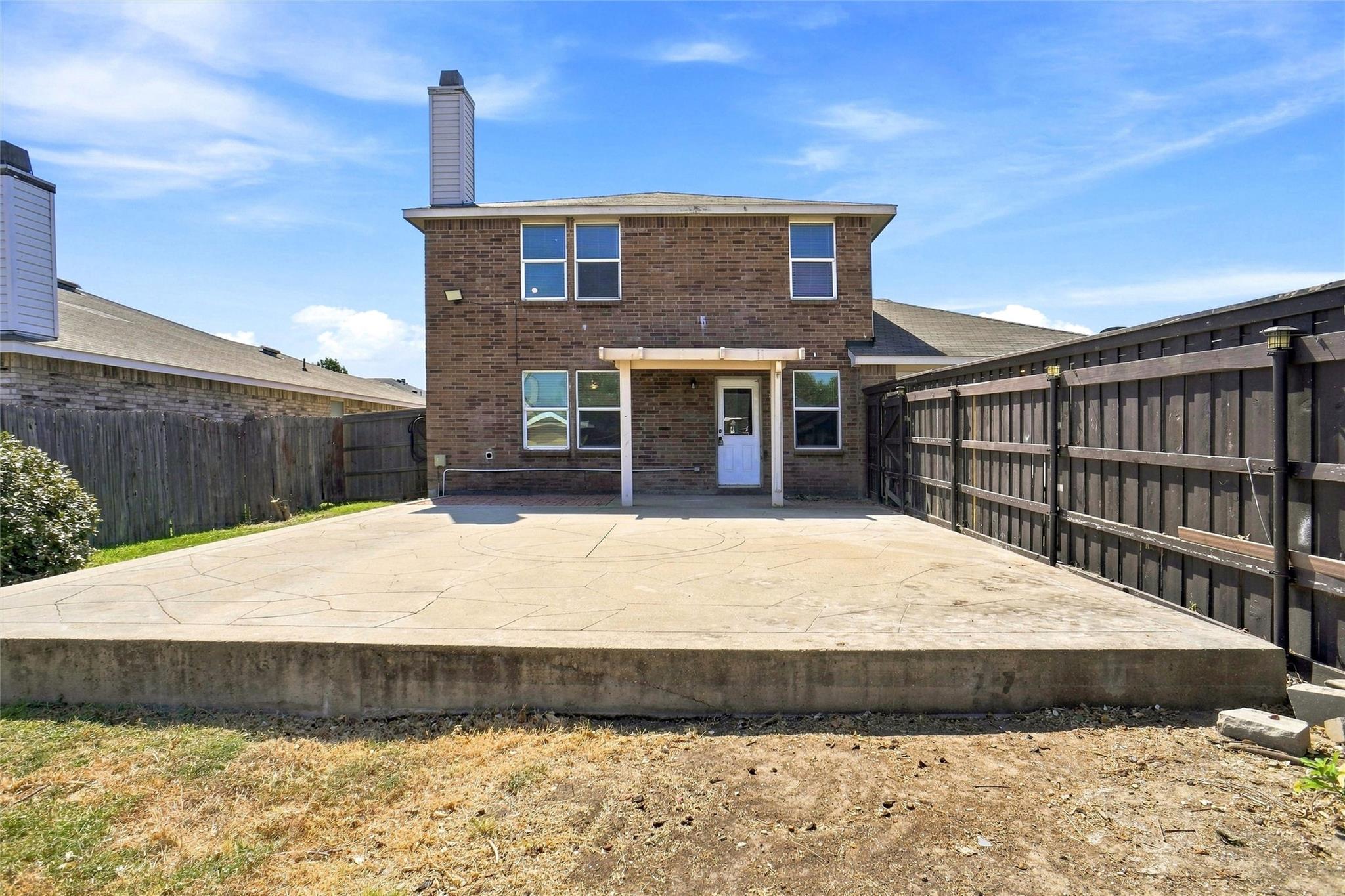main property photo 24