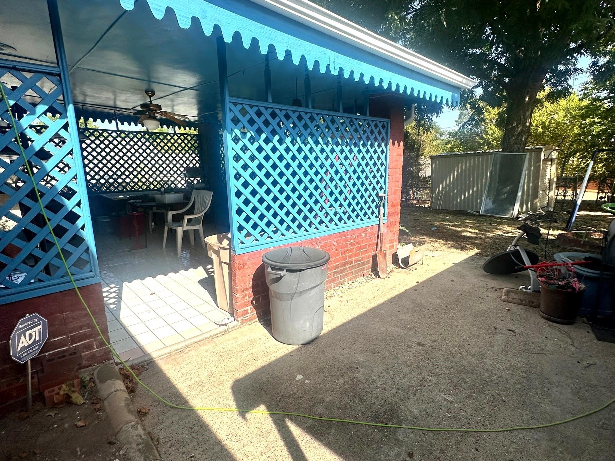 main property photo 12