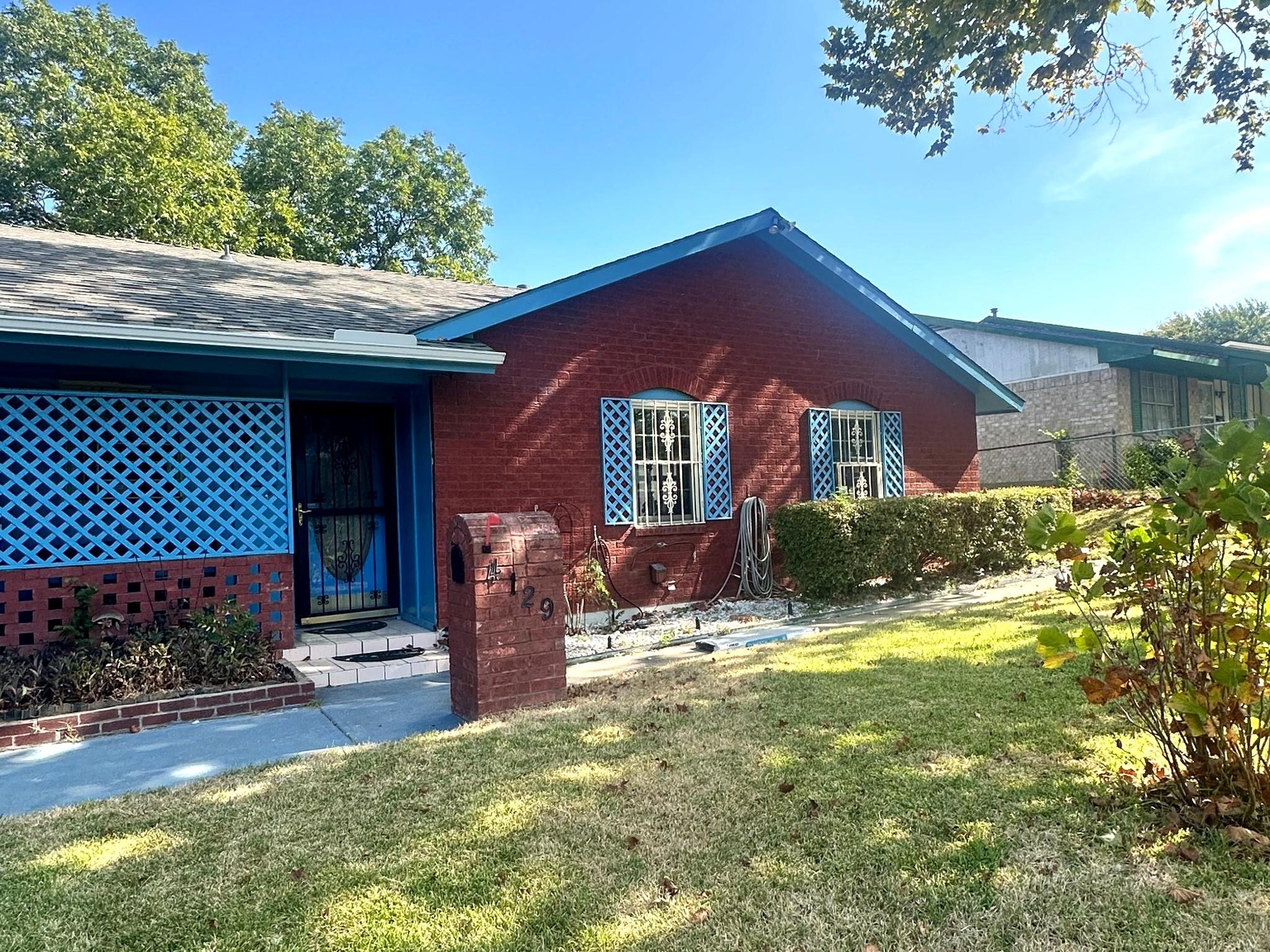 main property photo 2