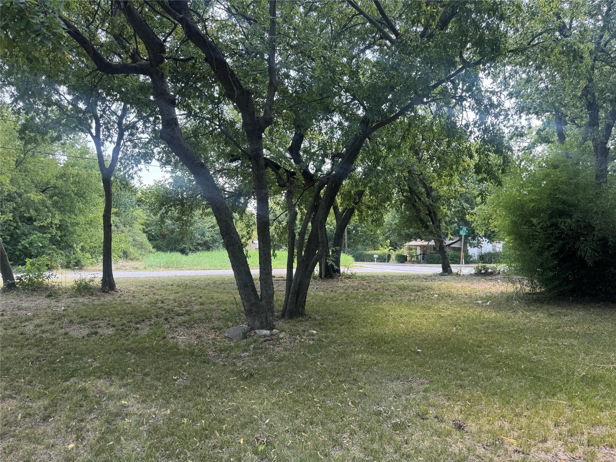 main property photo 11