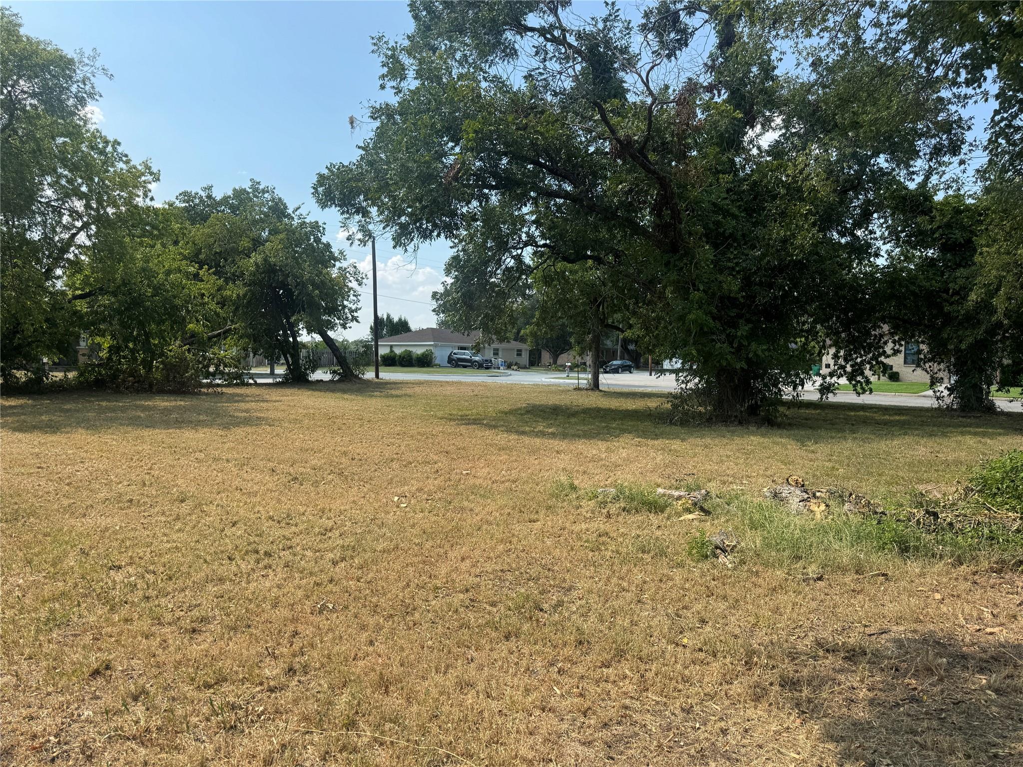 main property photo 15
