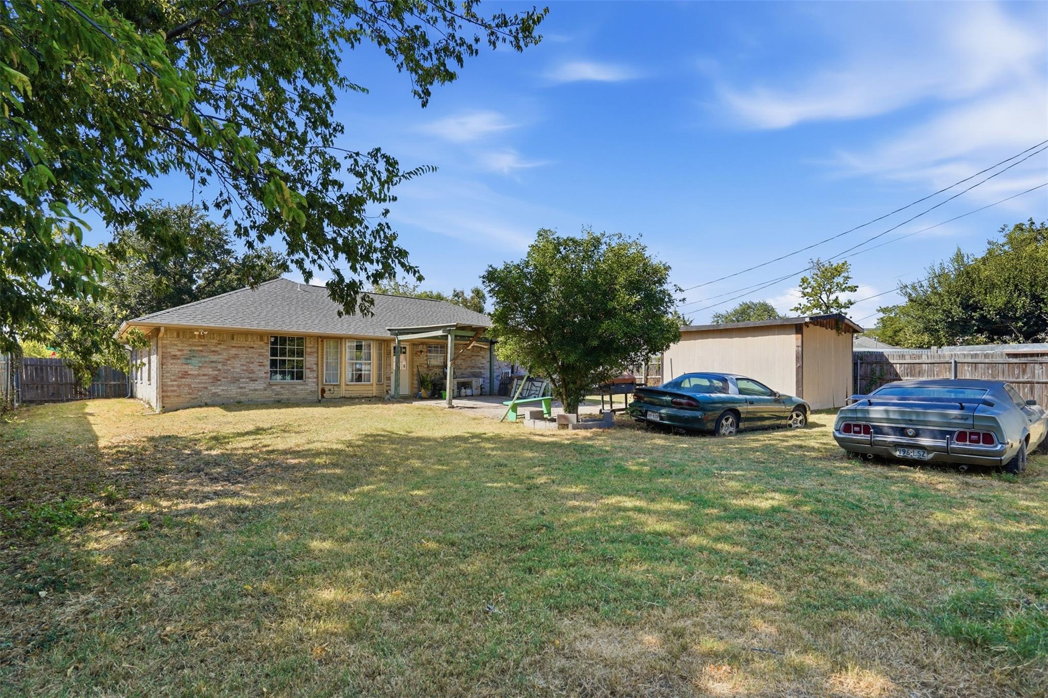 main property photo 27