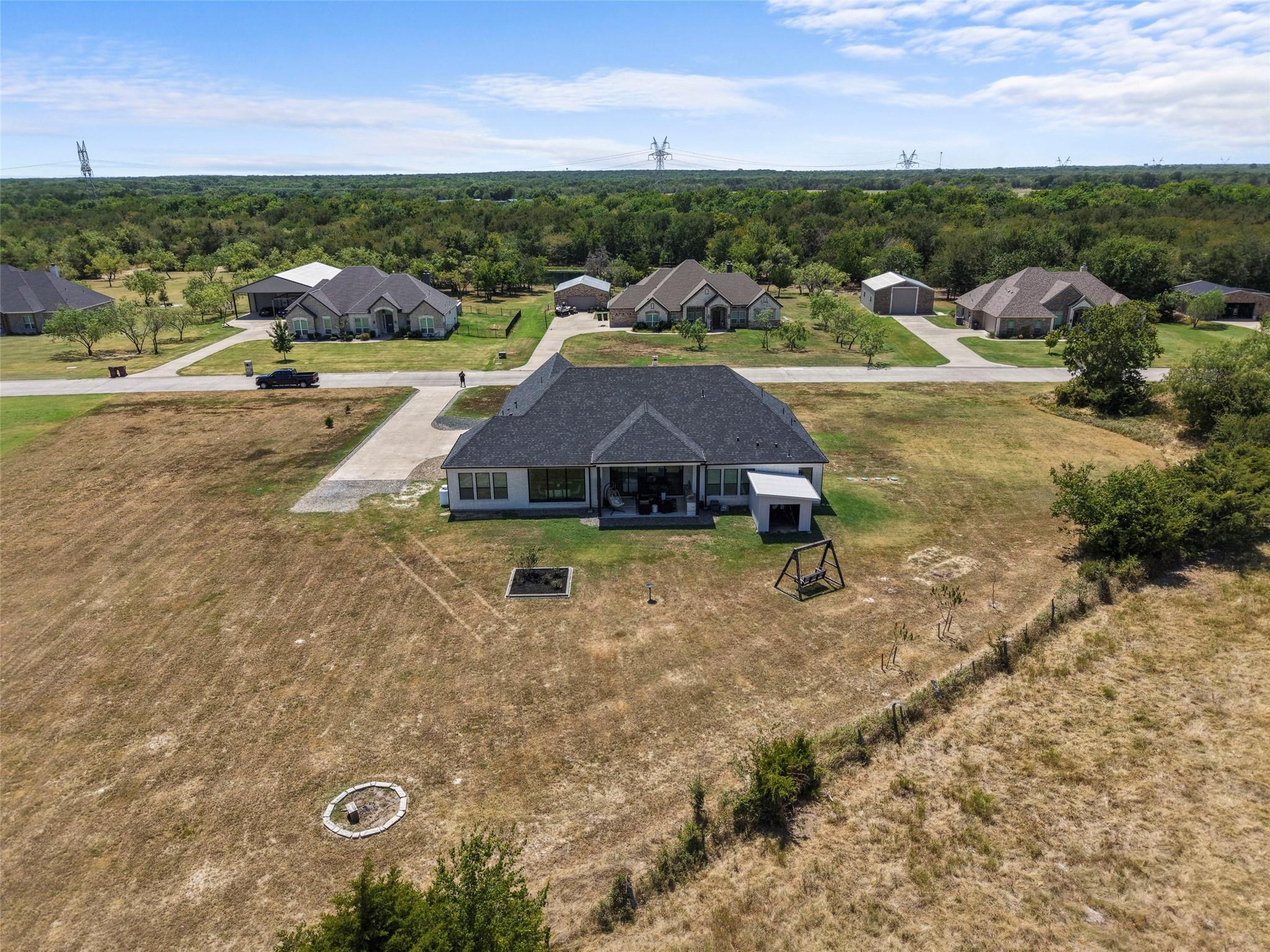 main property photo 37