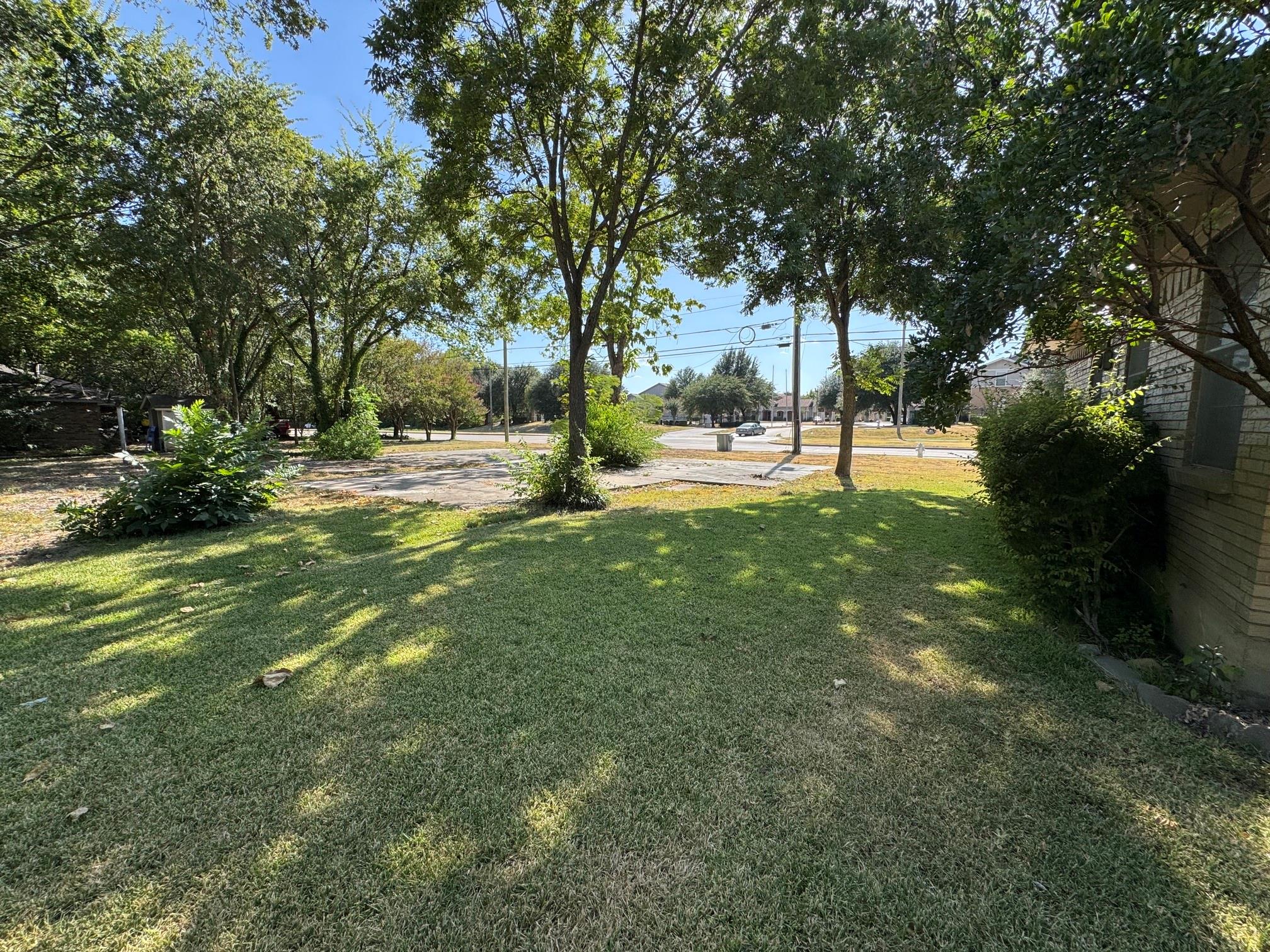 main property photo 15