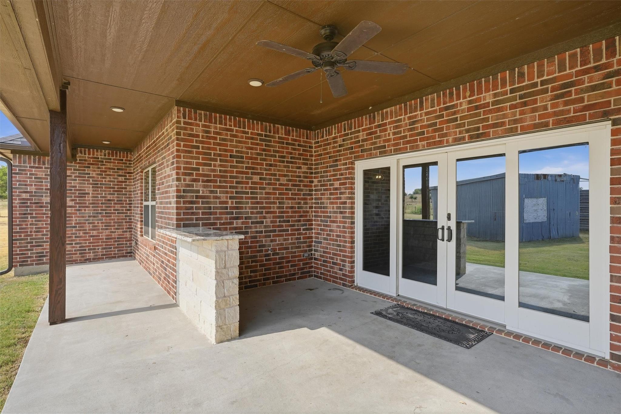 main property photo 35