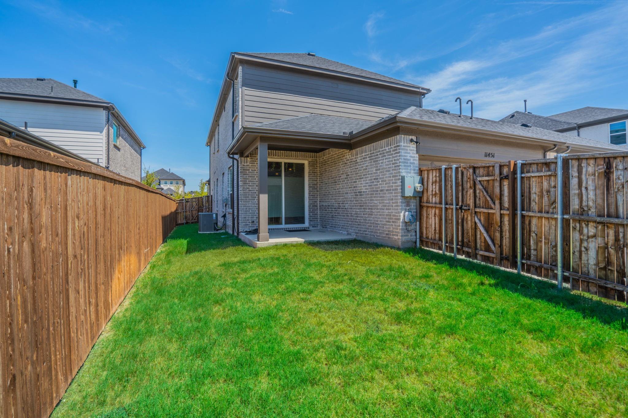 main property photo 22