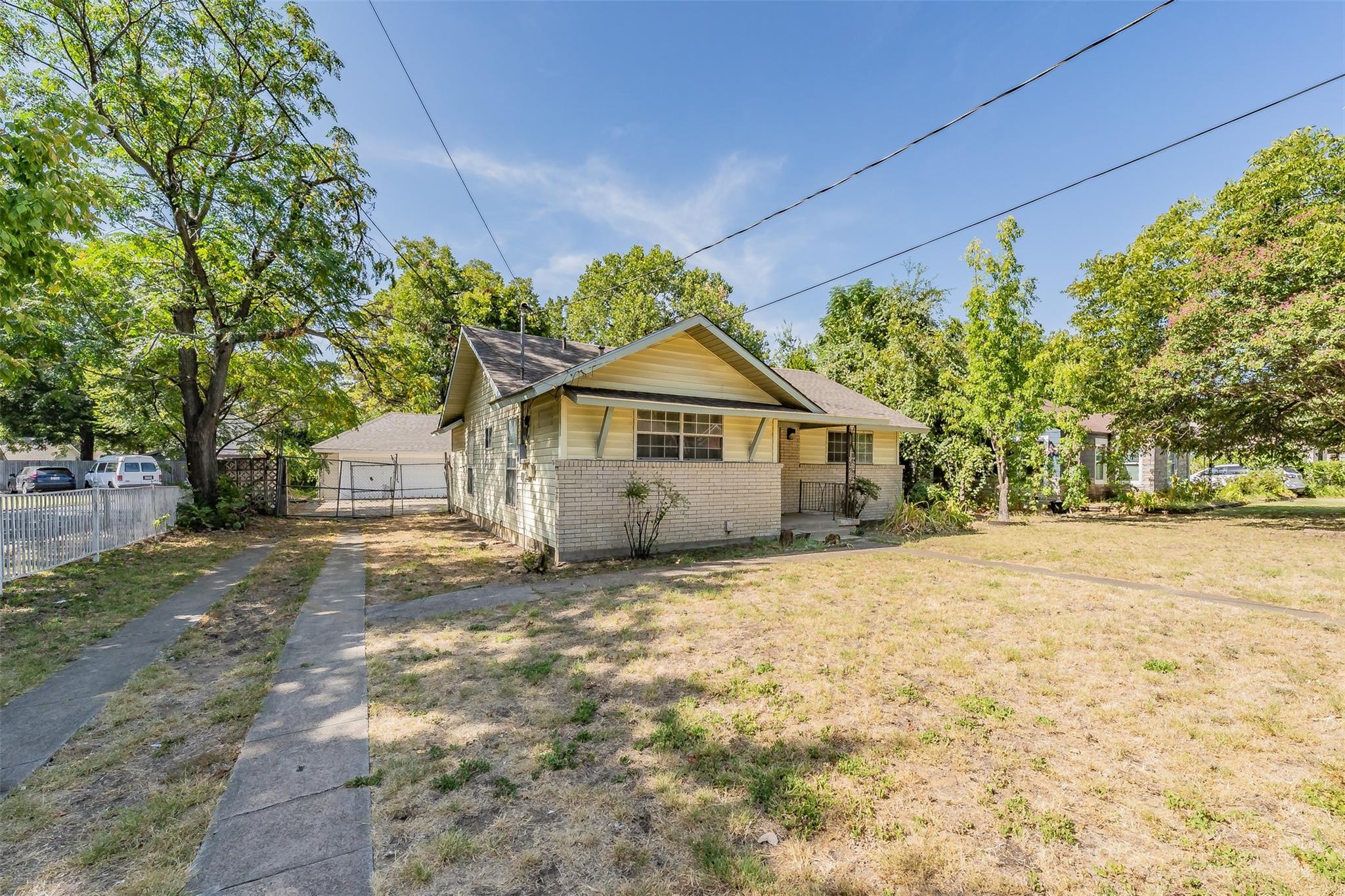 main property photo 2