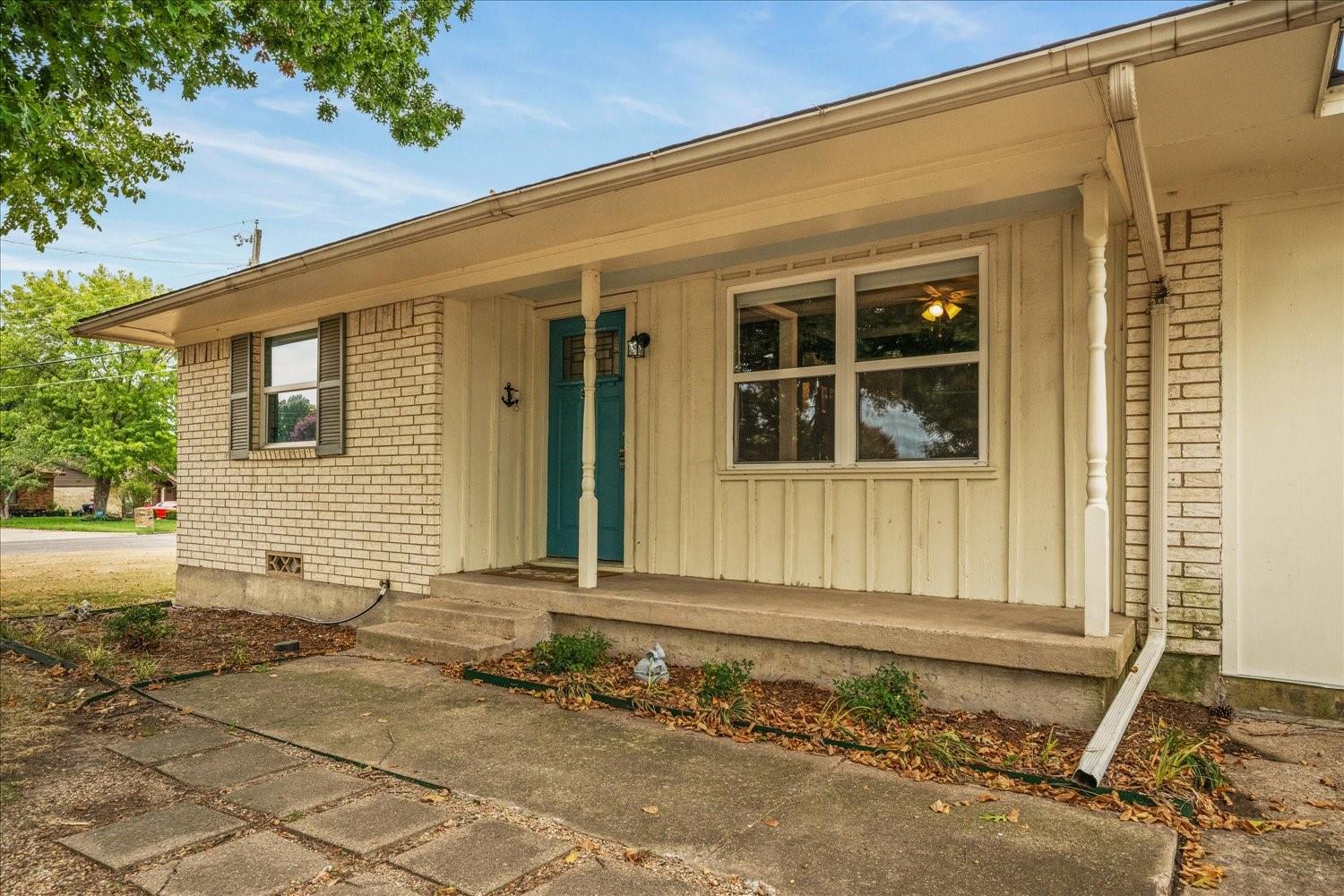 main property photo 4