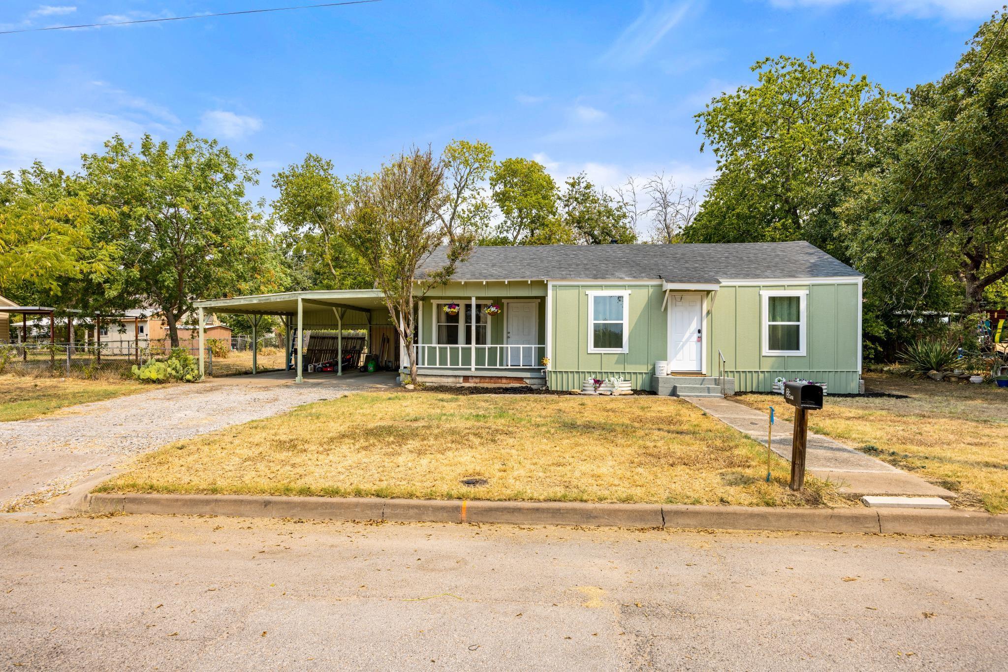 main property photo 23