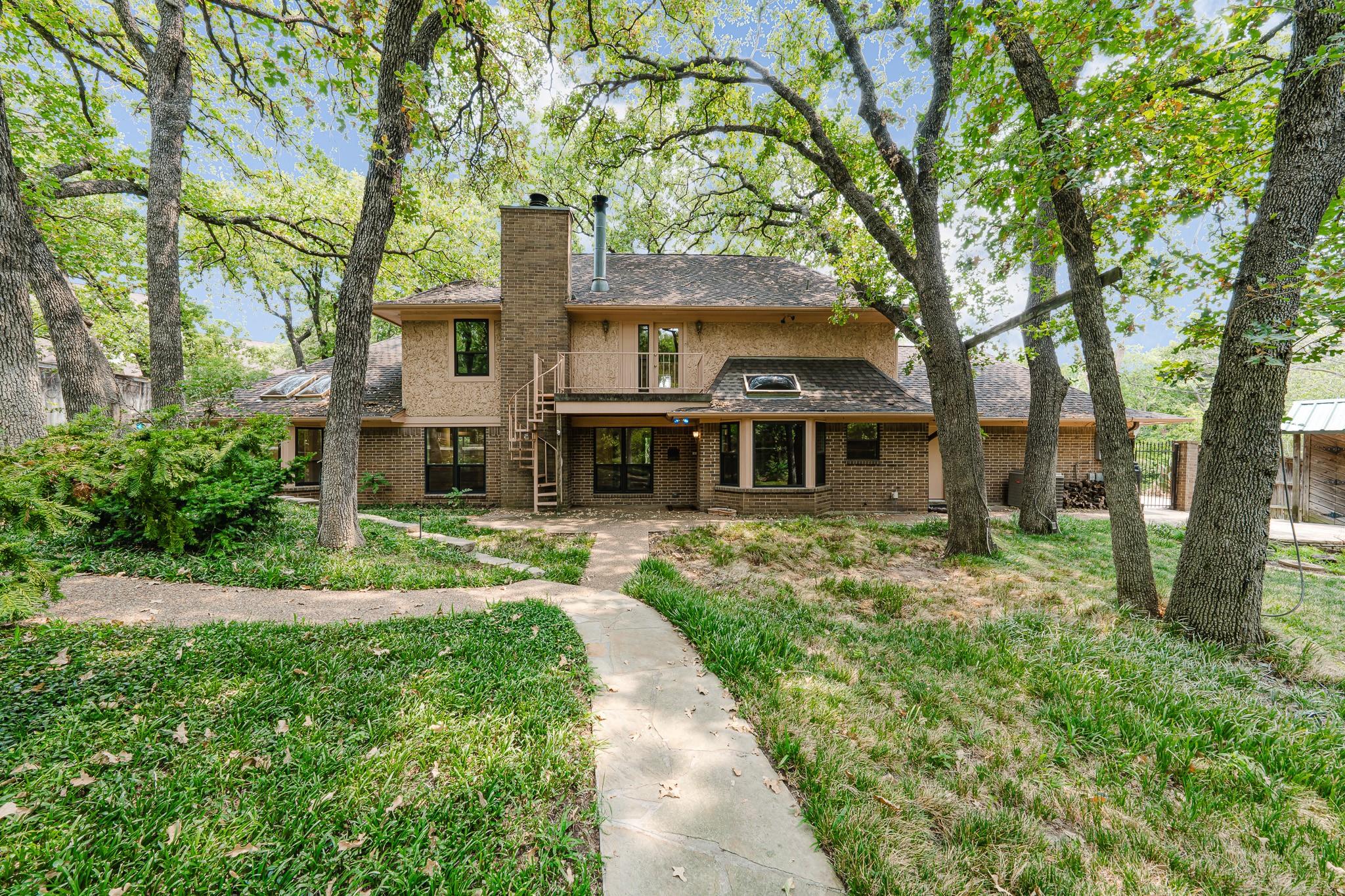 main property photo 20