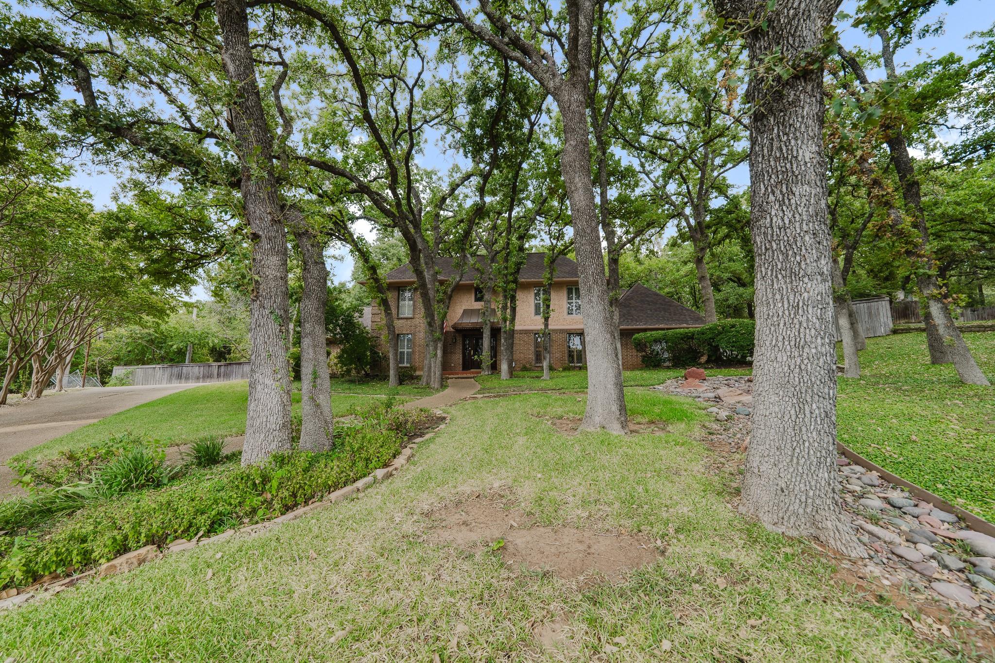 main property photo 31