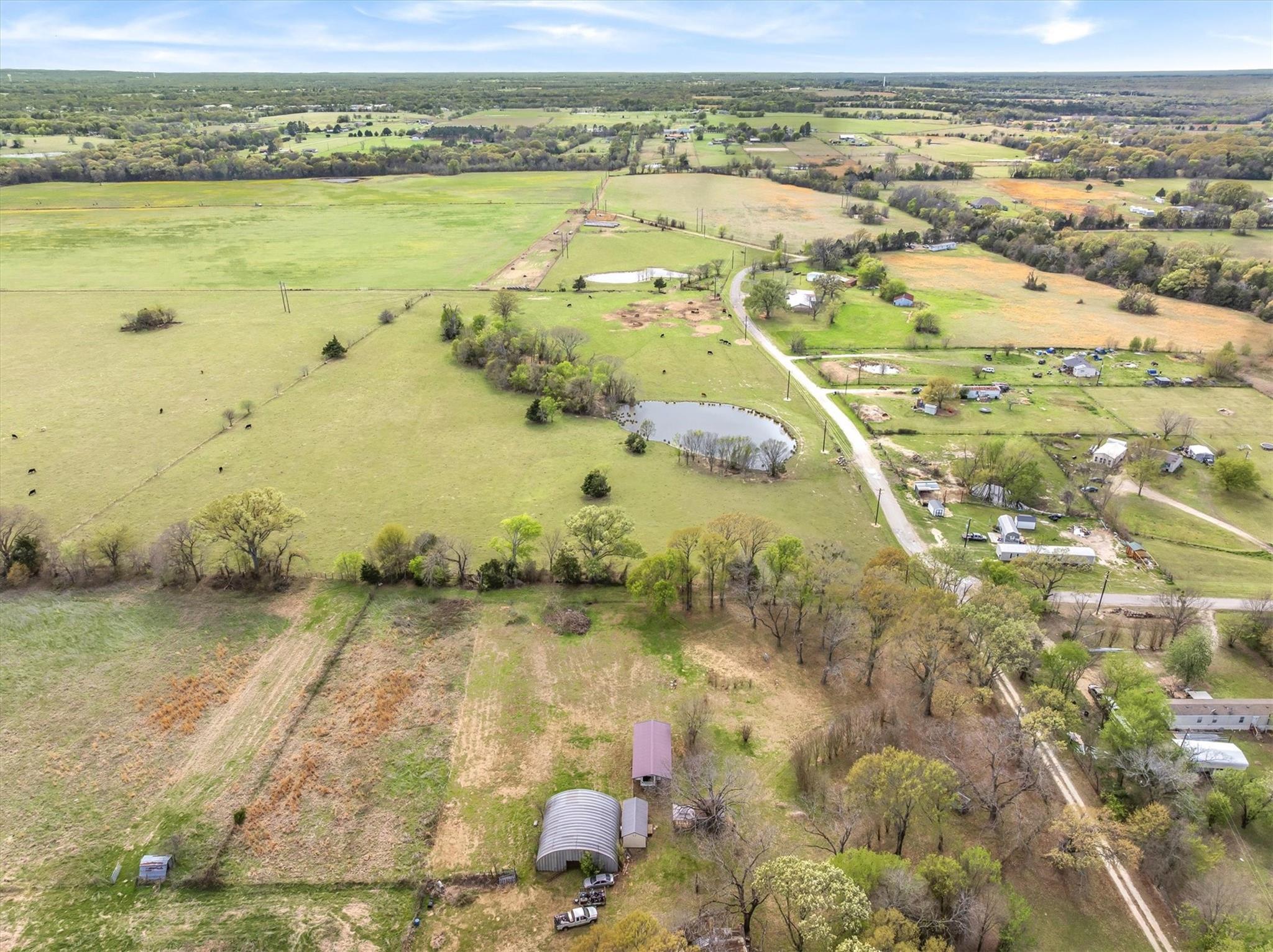 main property photo 9