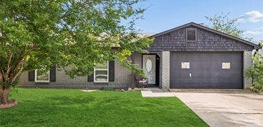 image of property with 3 Bed | 2 Bath | 1,562 Sqft