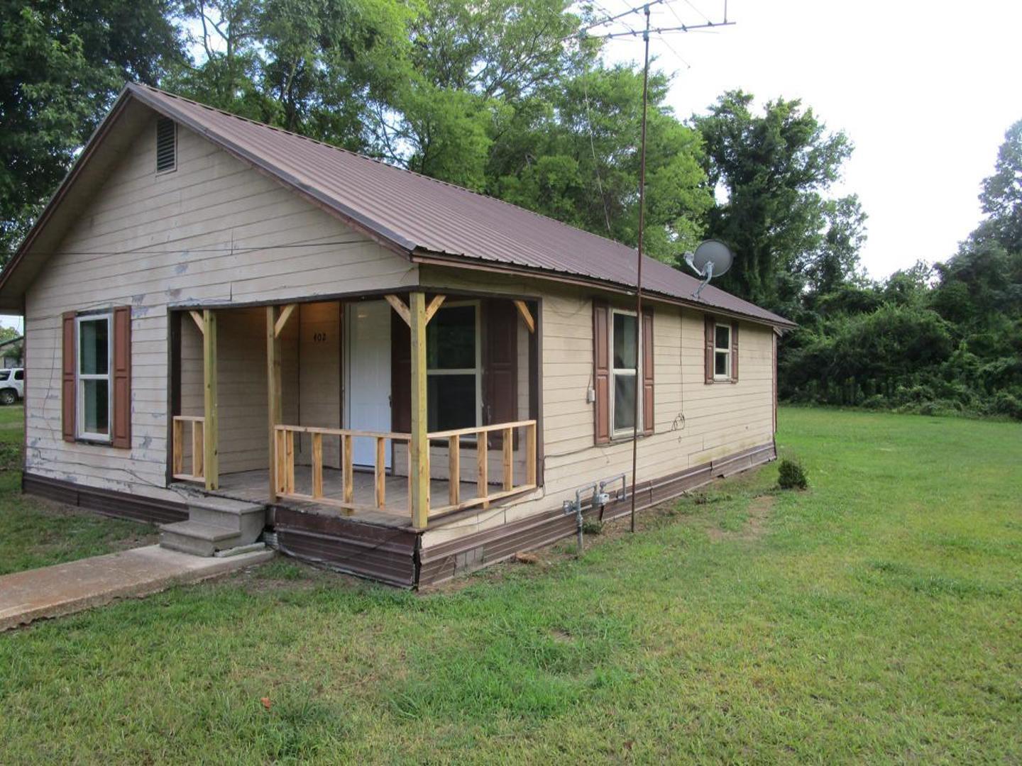 main property photo 2