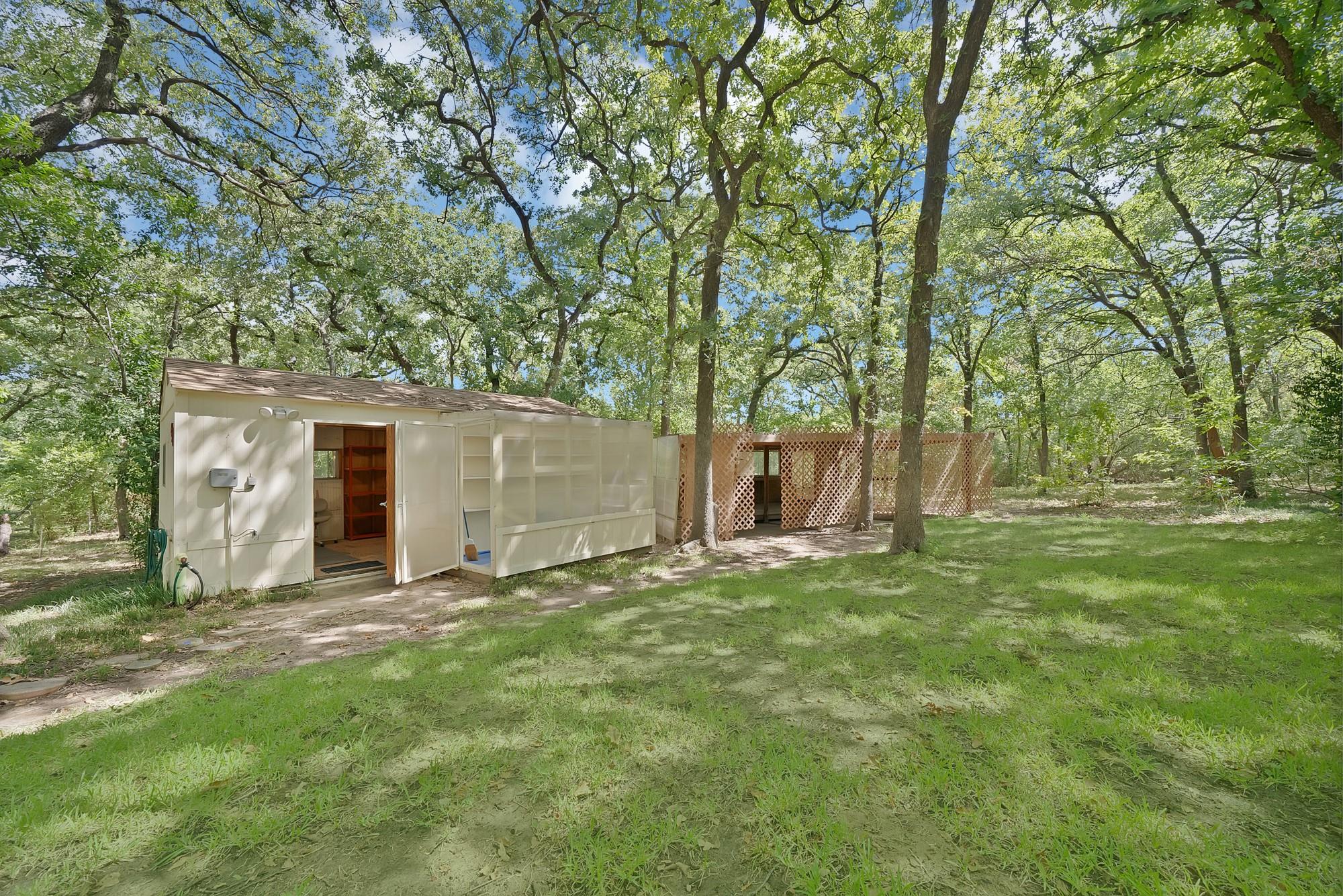 main property photo 35
