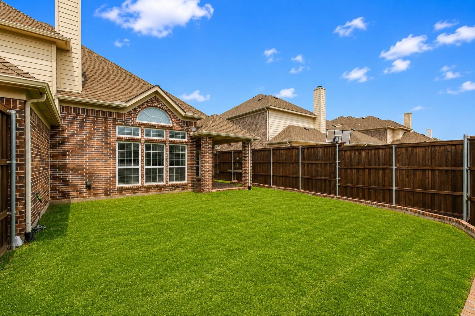 main property photo 39