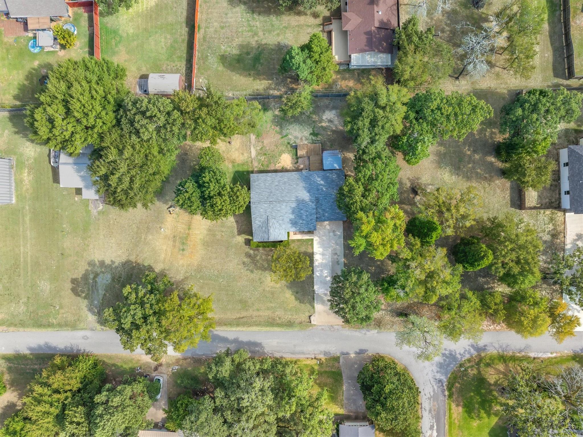 main property photo 38
