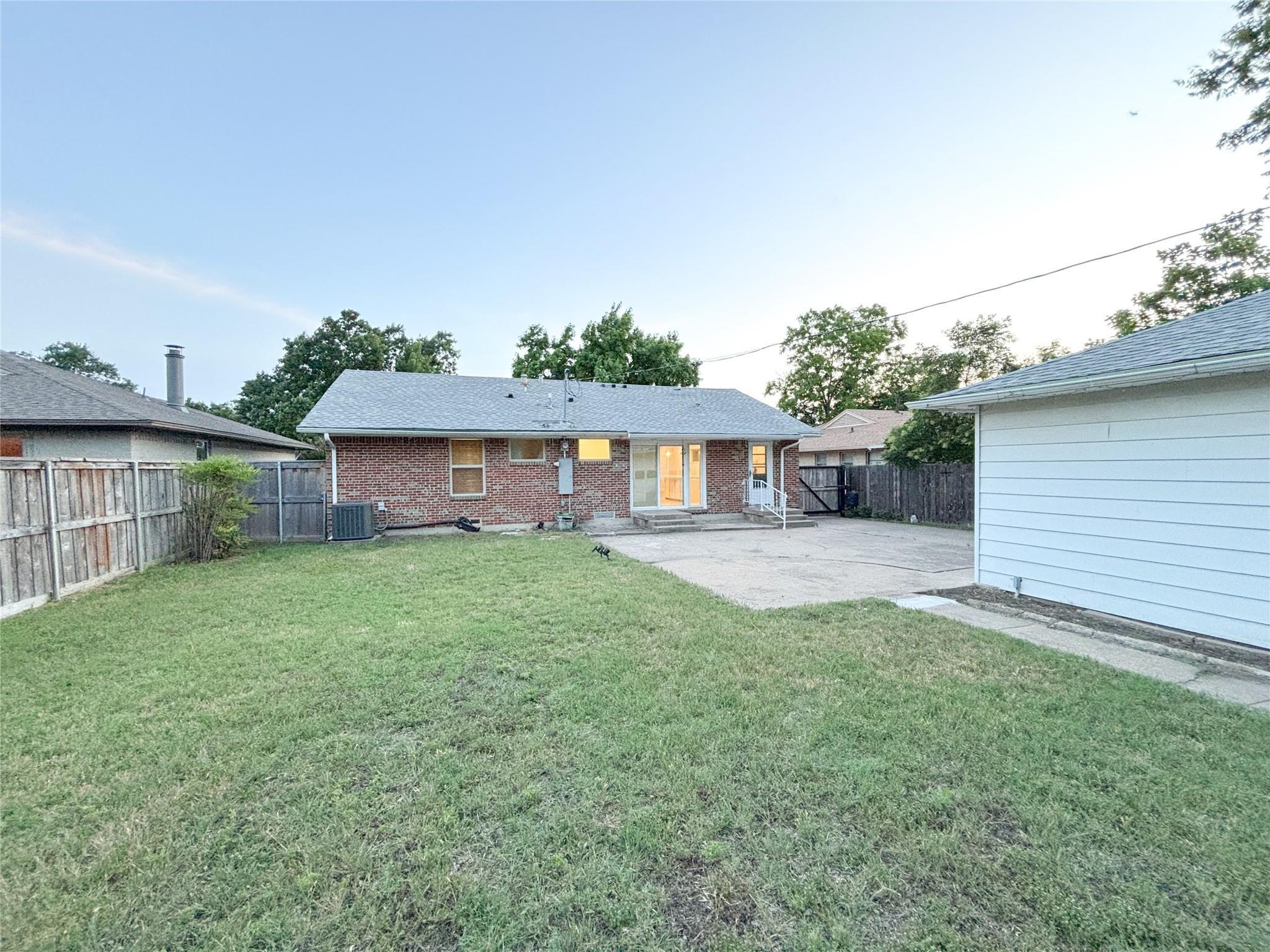 main property photo 20