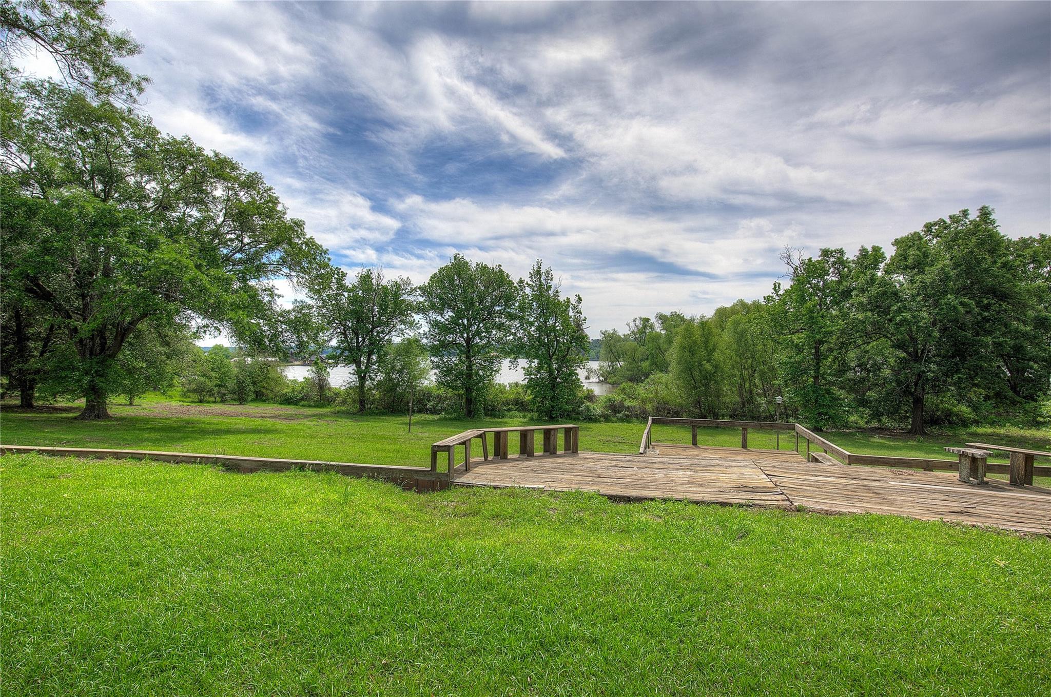 main property photo 34