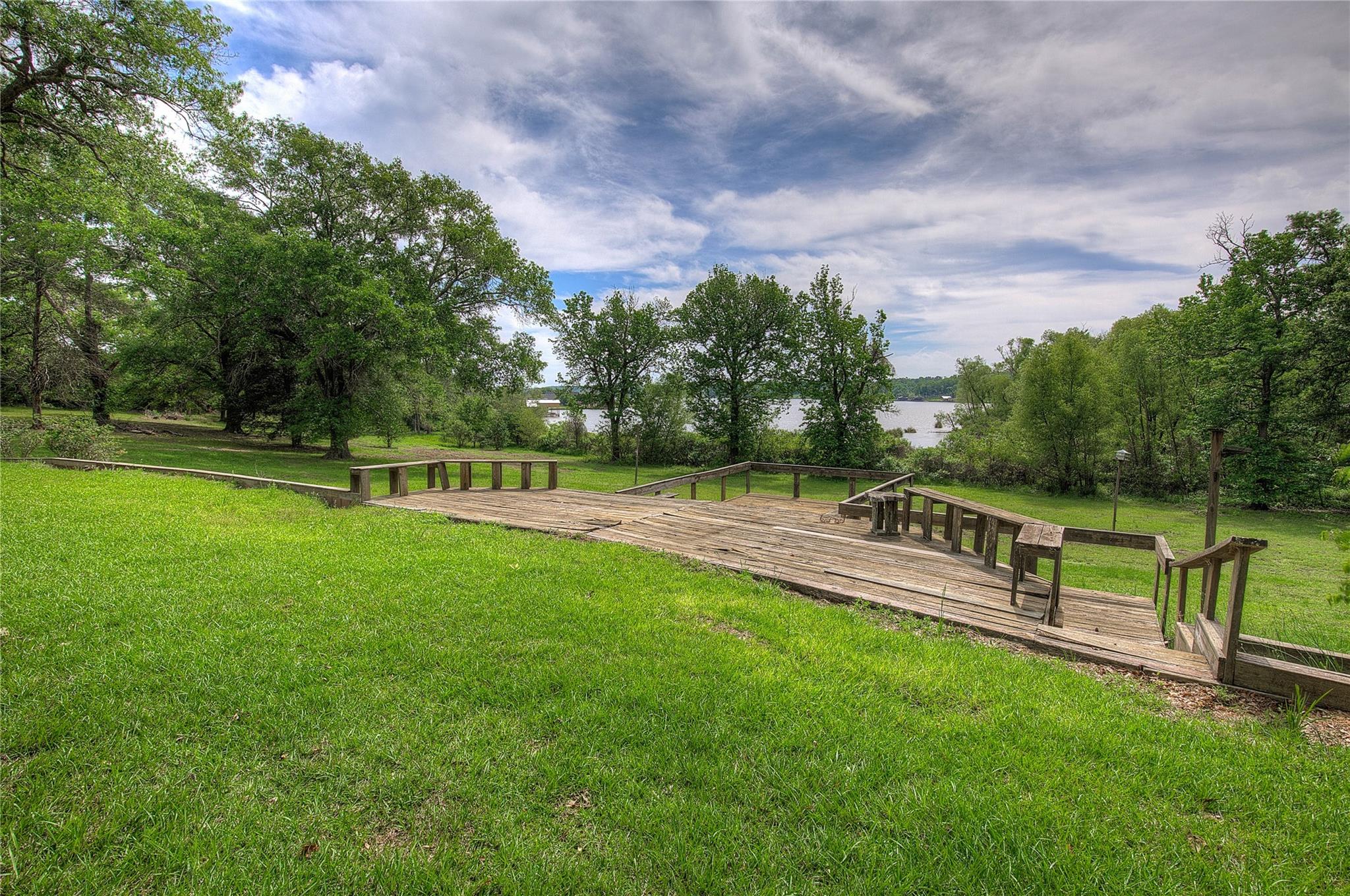 main property photo 35