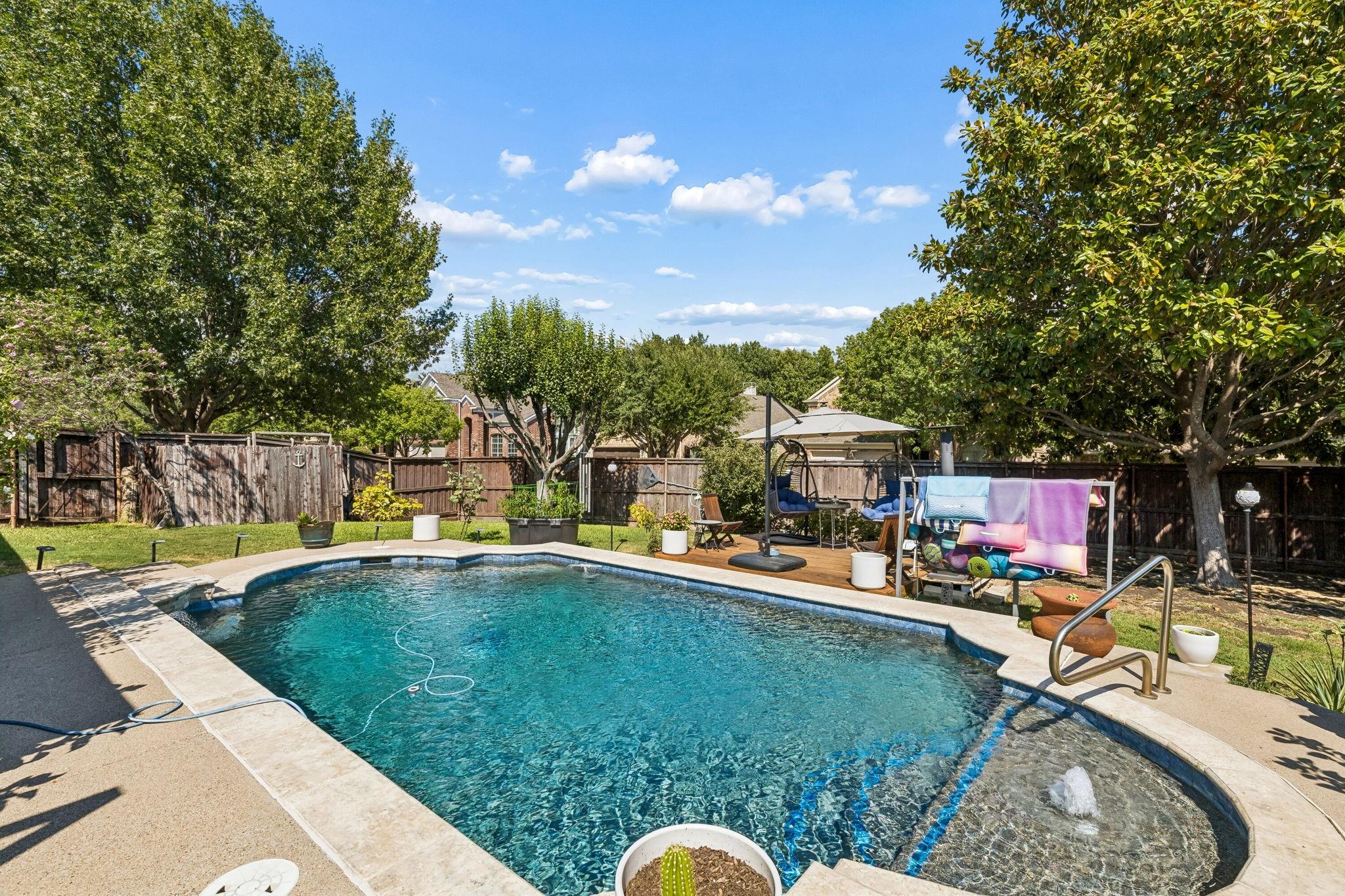 main property photo 23