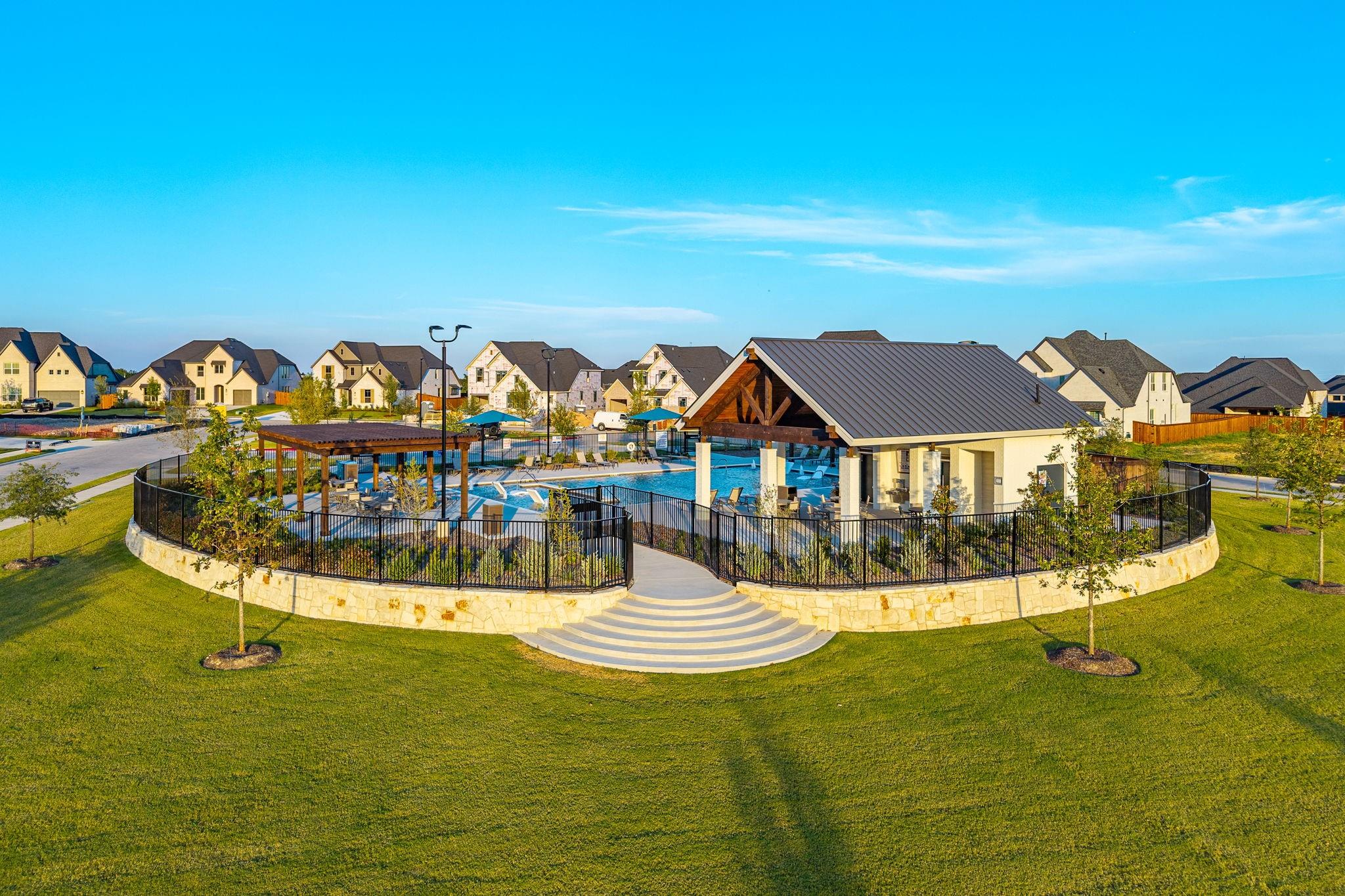 main property photo 32