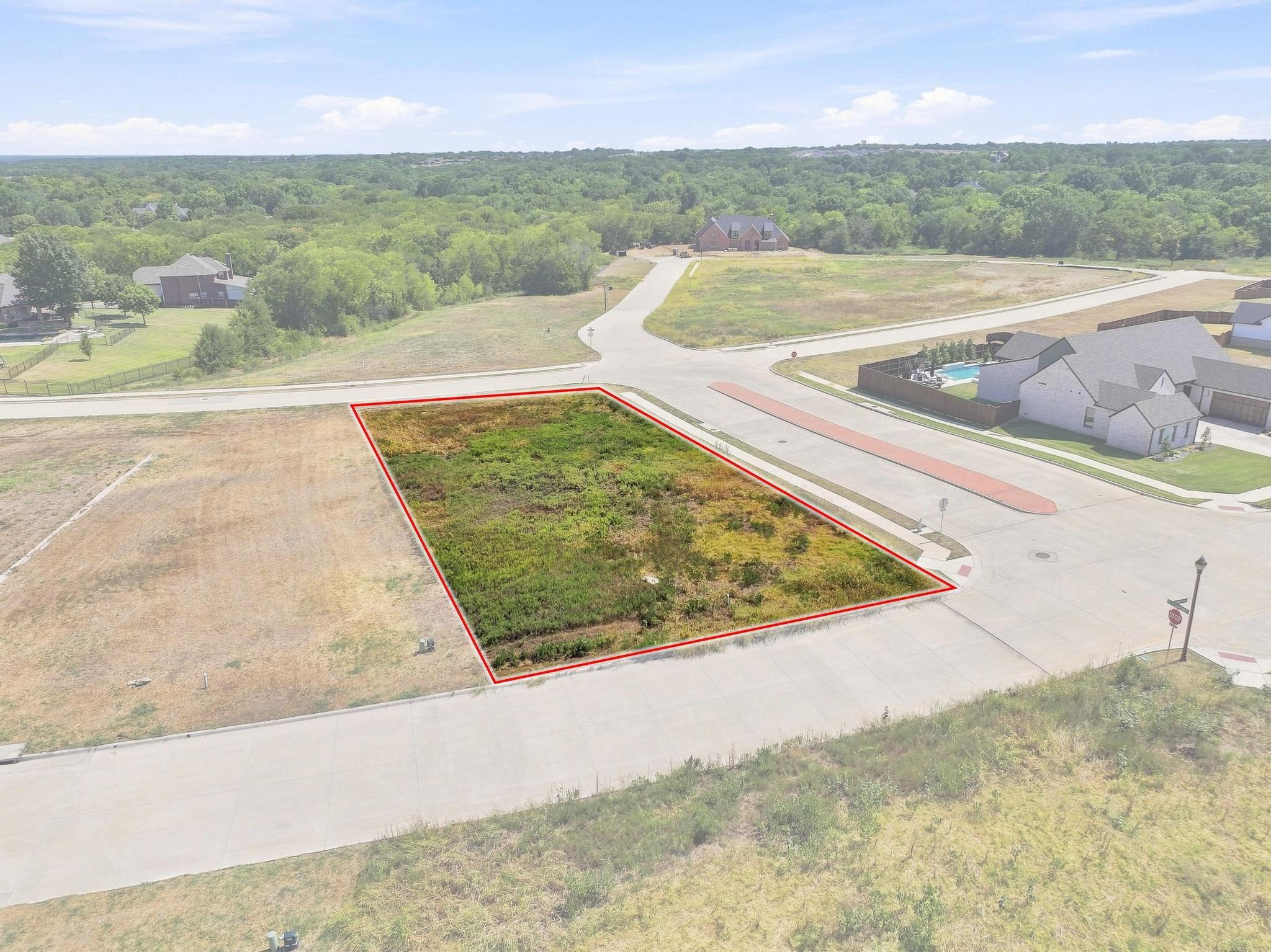 main property photo 12