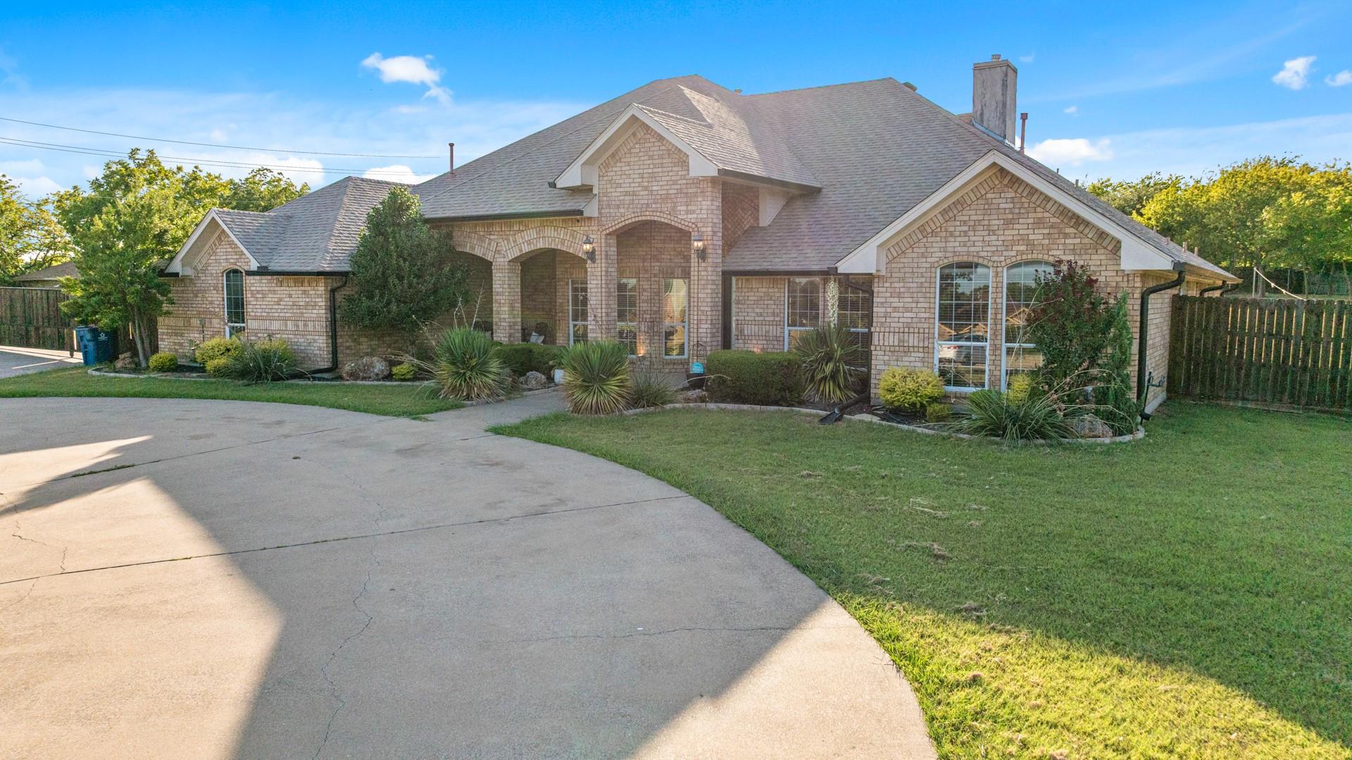 main property photo 29