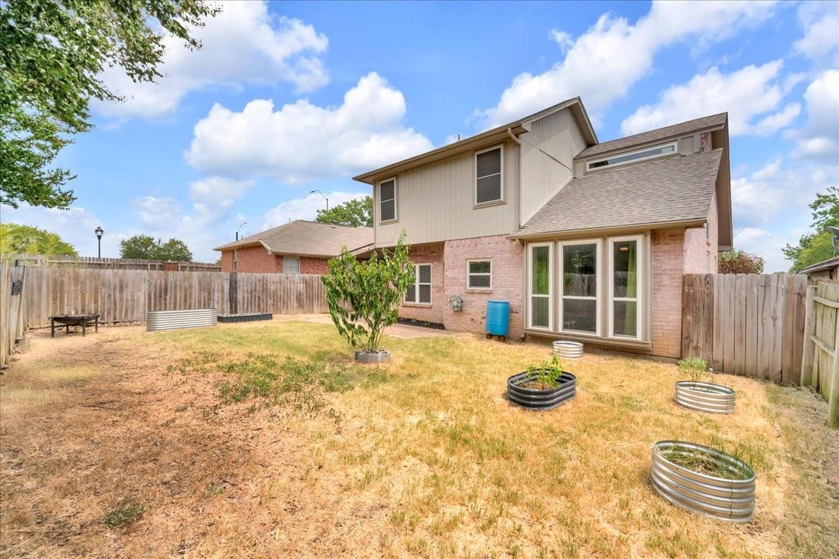 main property photo 38