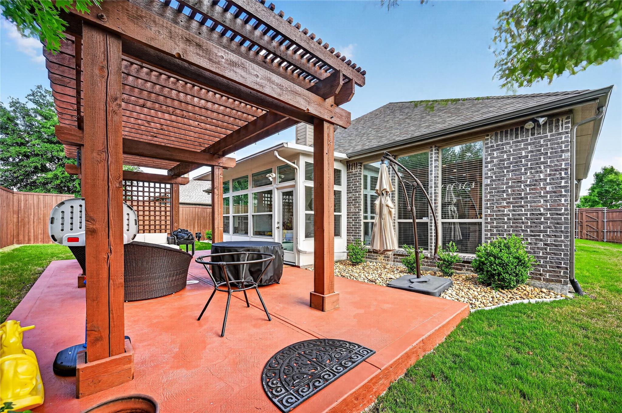 main property photo 32