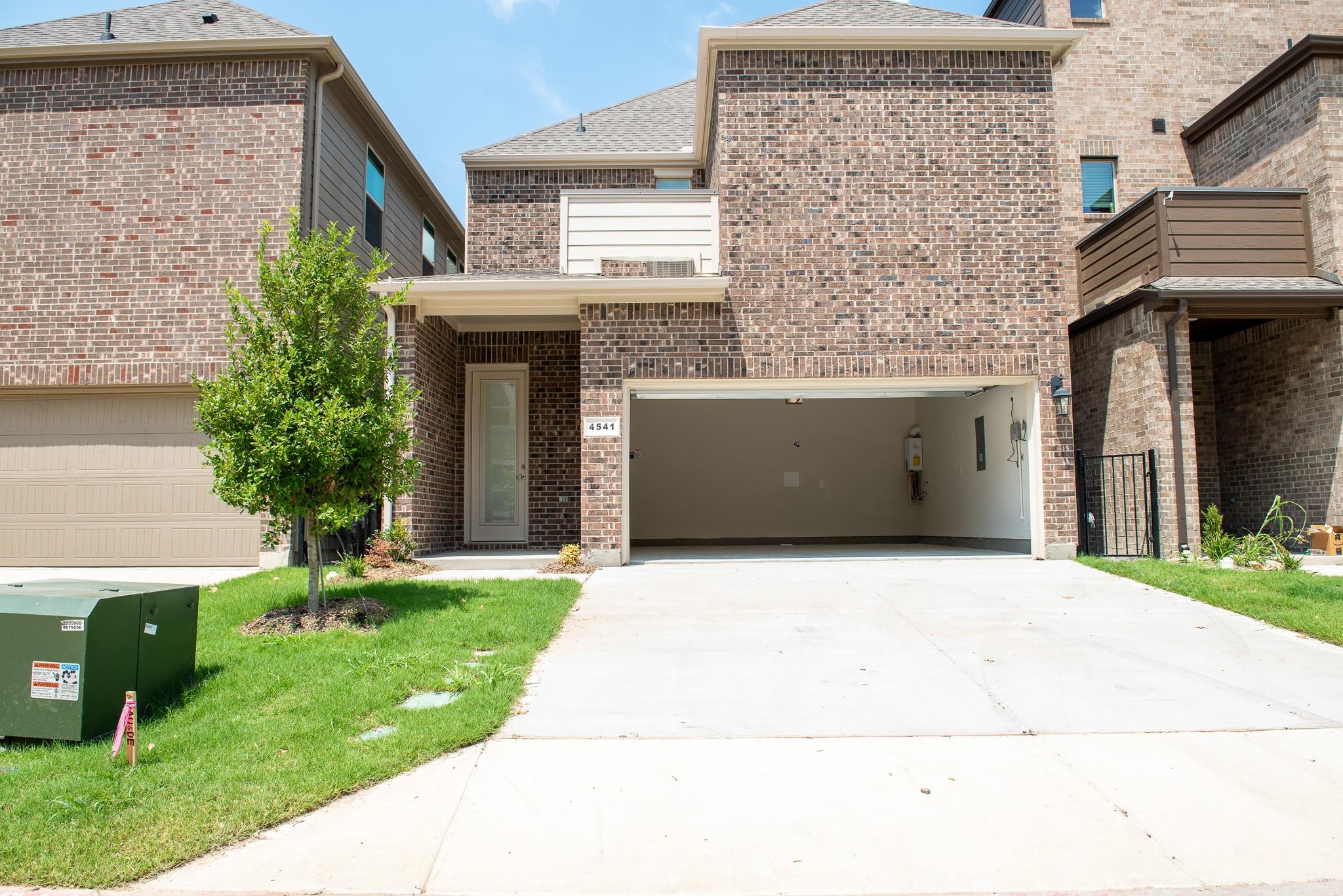 main property photo 17