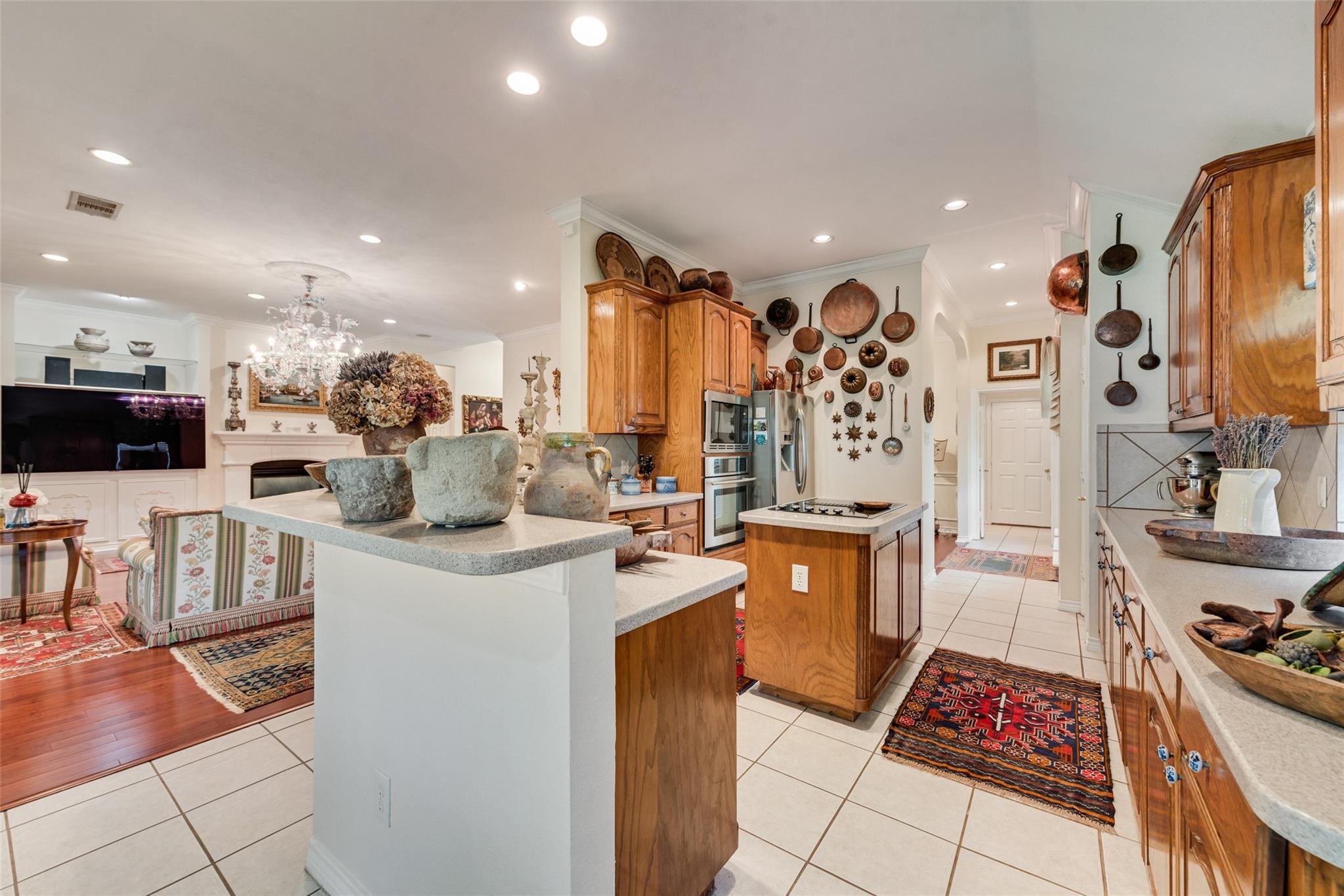 main property photo 16