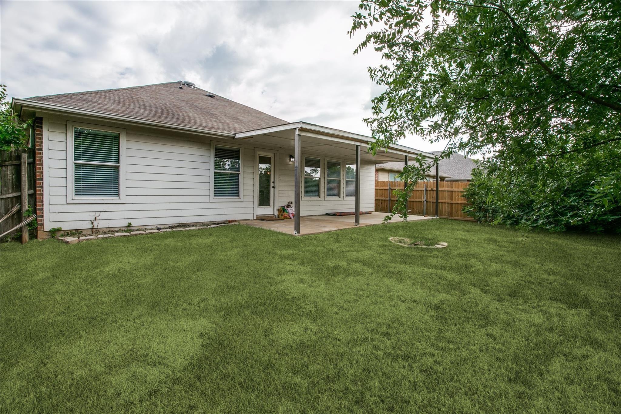 main property photo 11