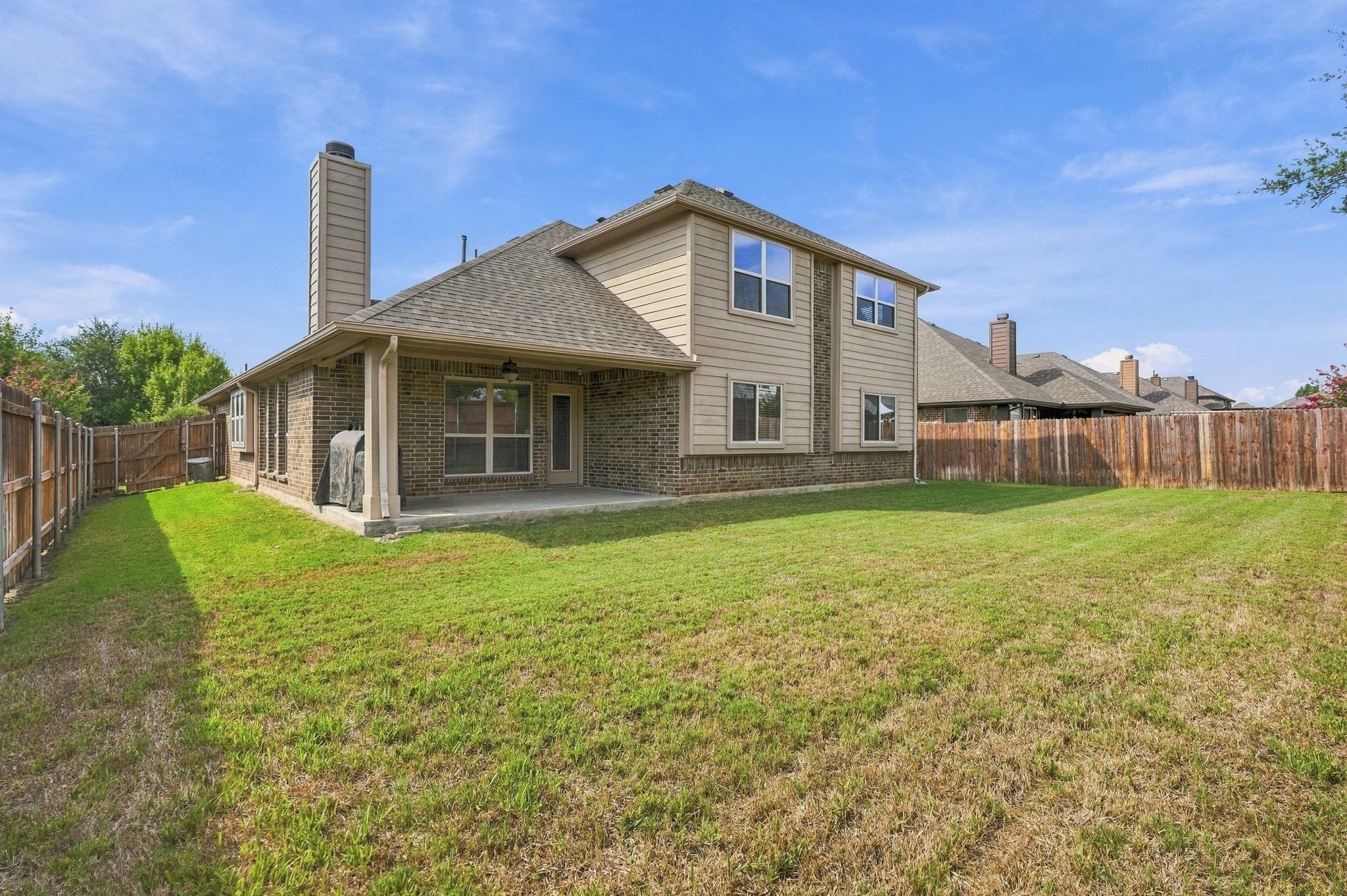 main property photo 29