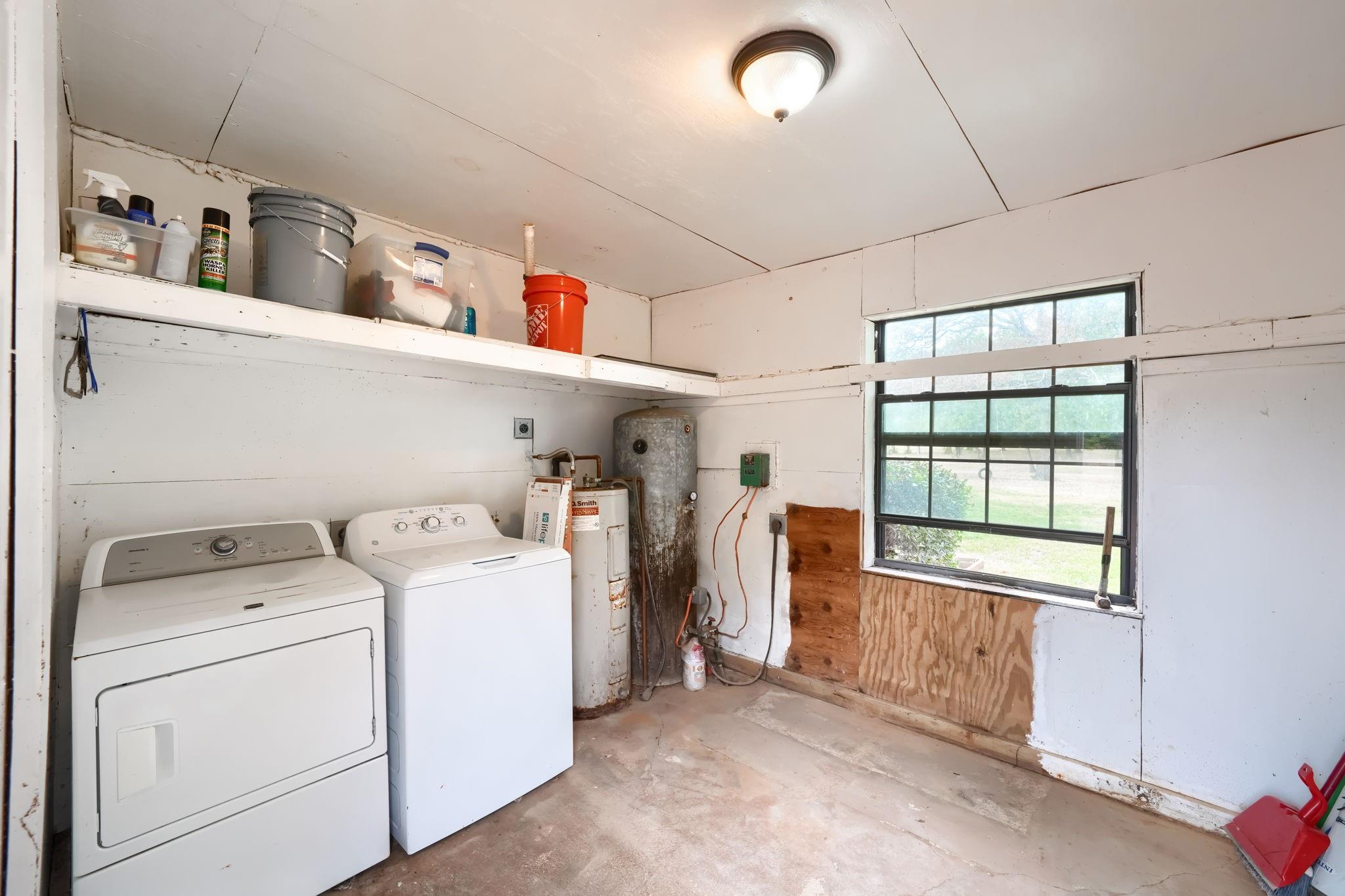 main property photo 31