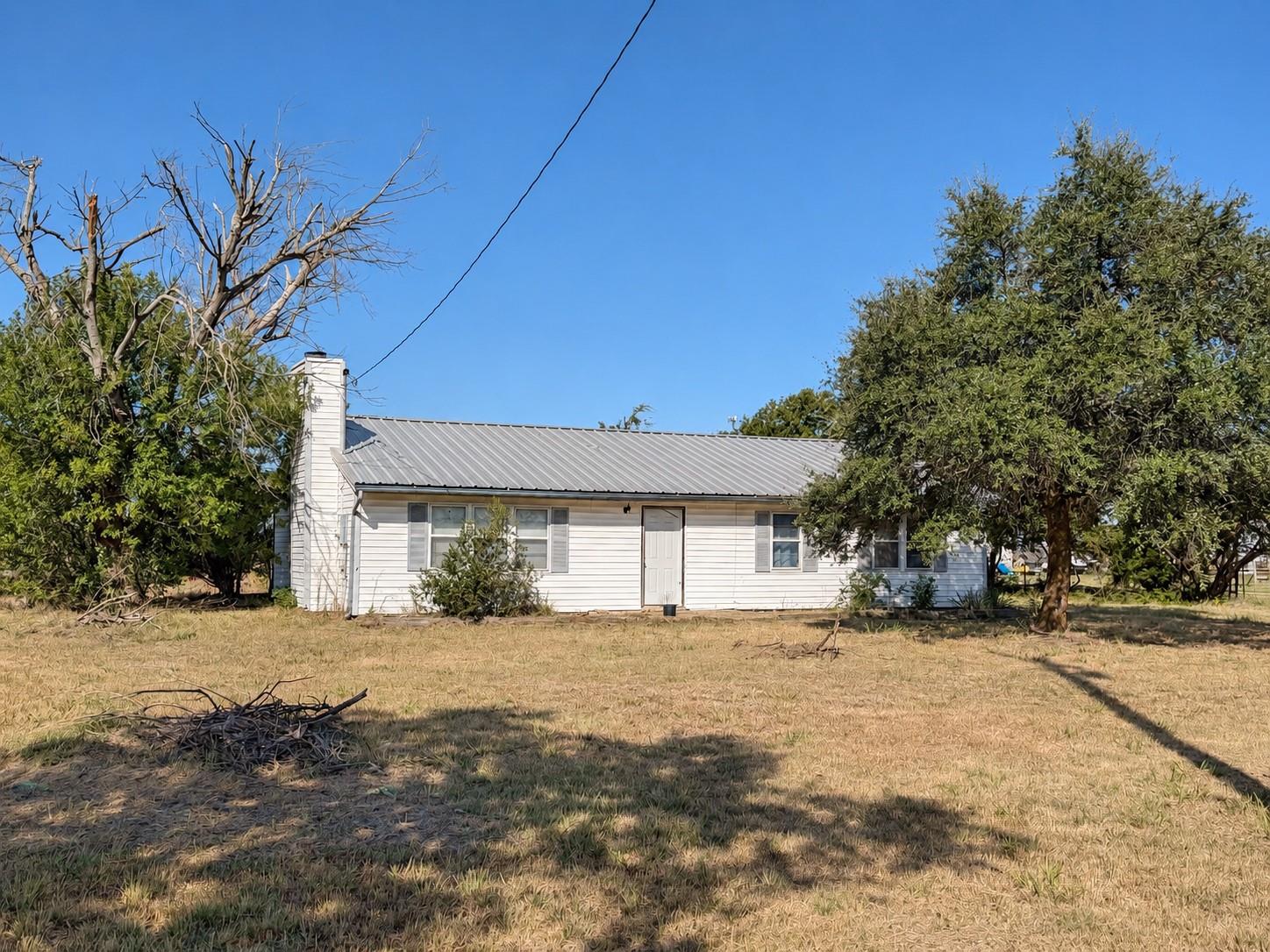 main property photo 25