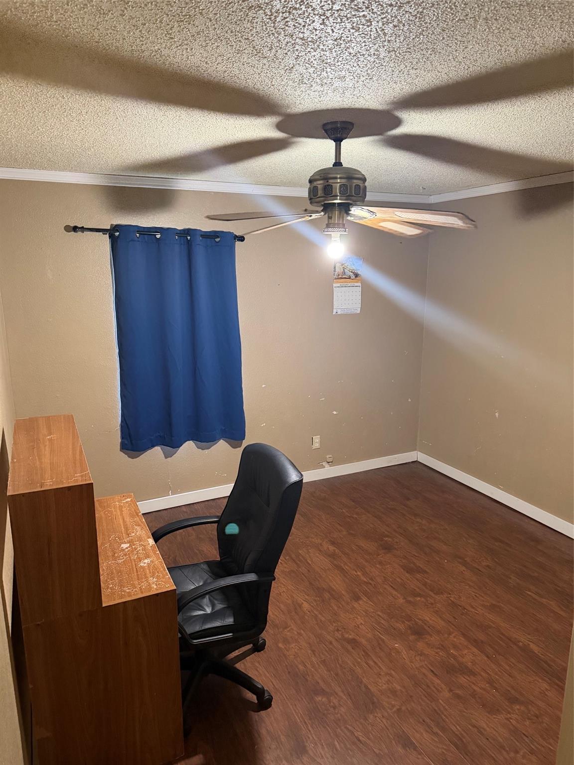 main property photo 6