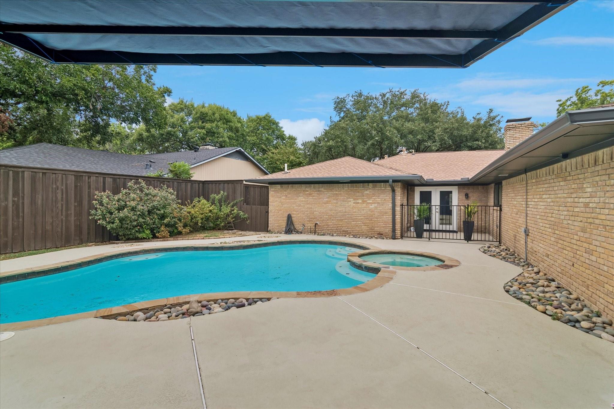 main property photo 26