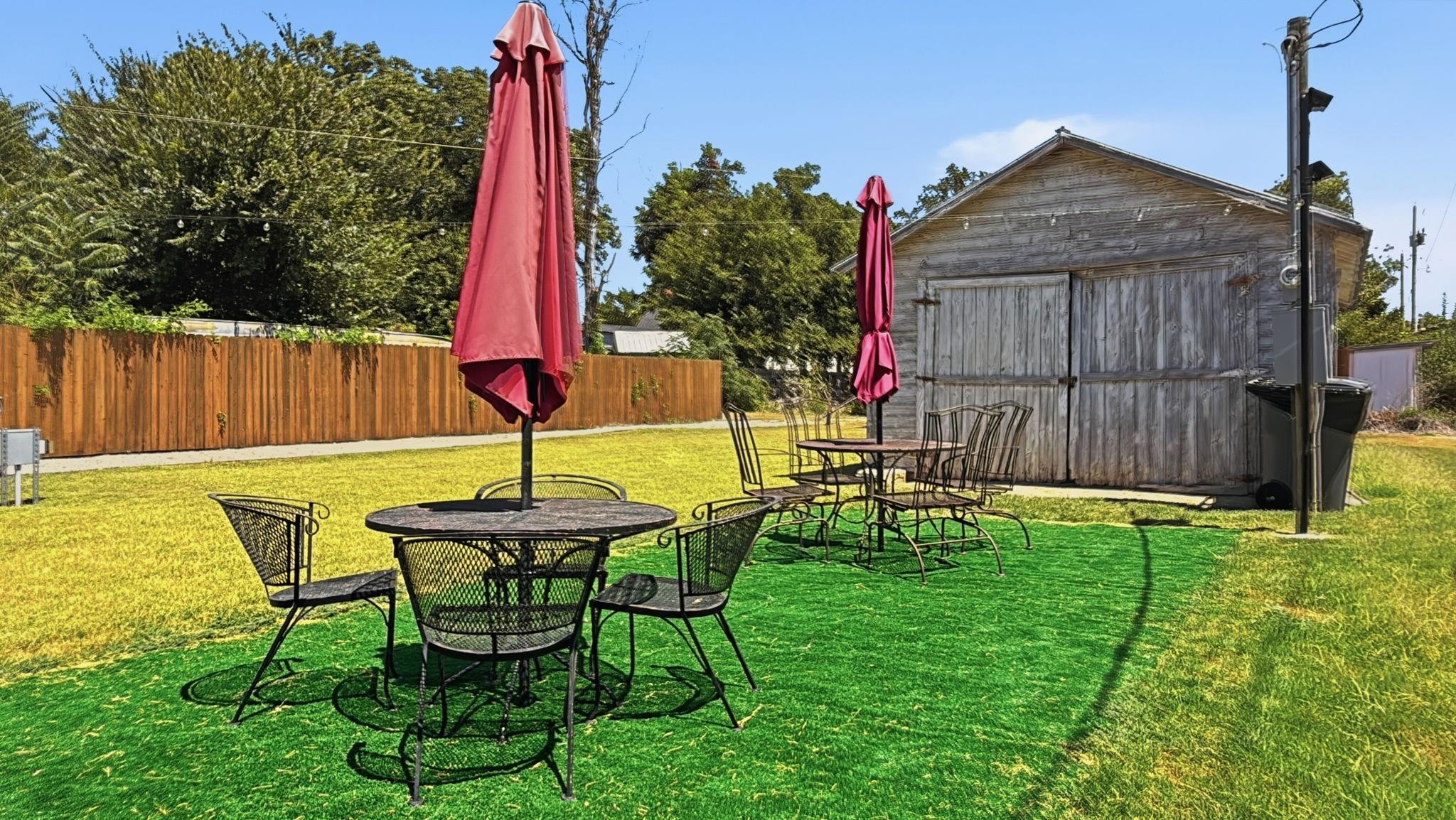 main property photo 17
