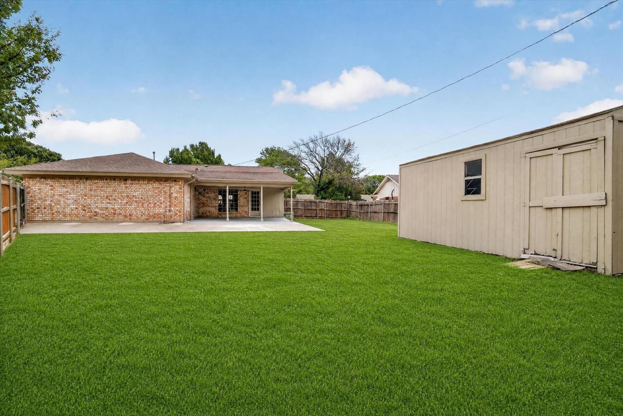 main property photo 24