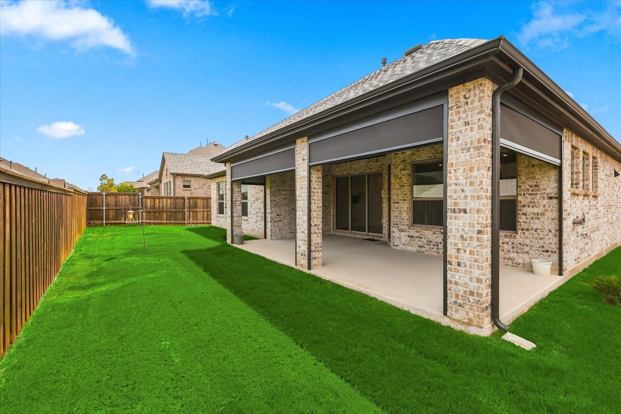 main property photo 28