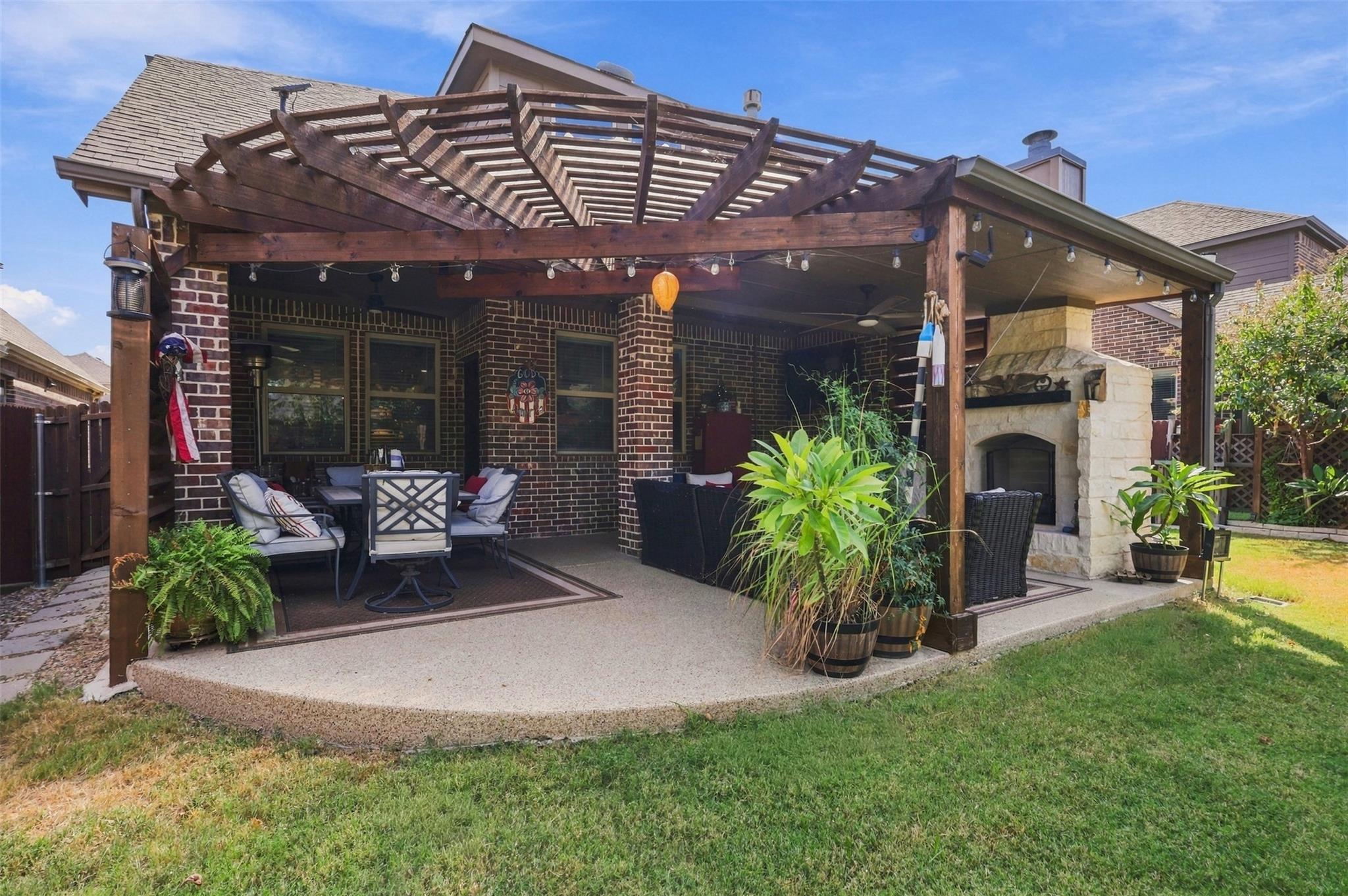 main property photo 26